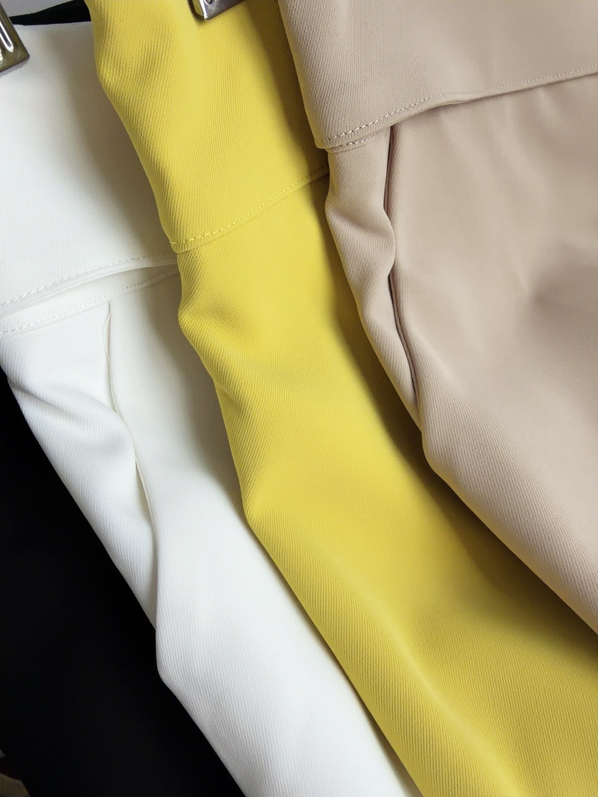 B72742 VERA WRAP DESIGN SKORT