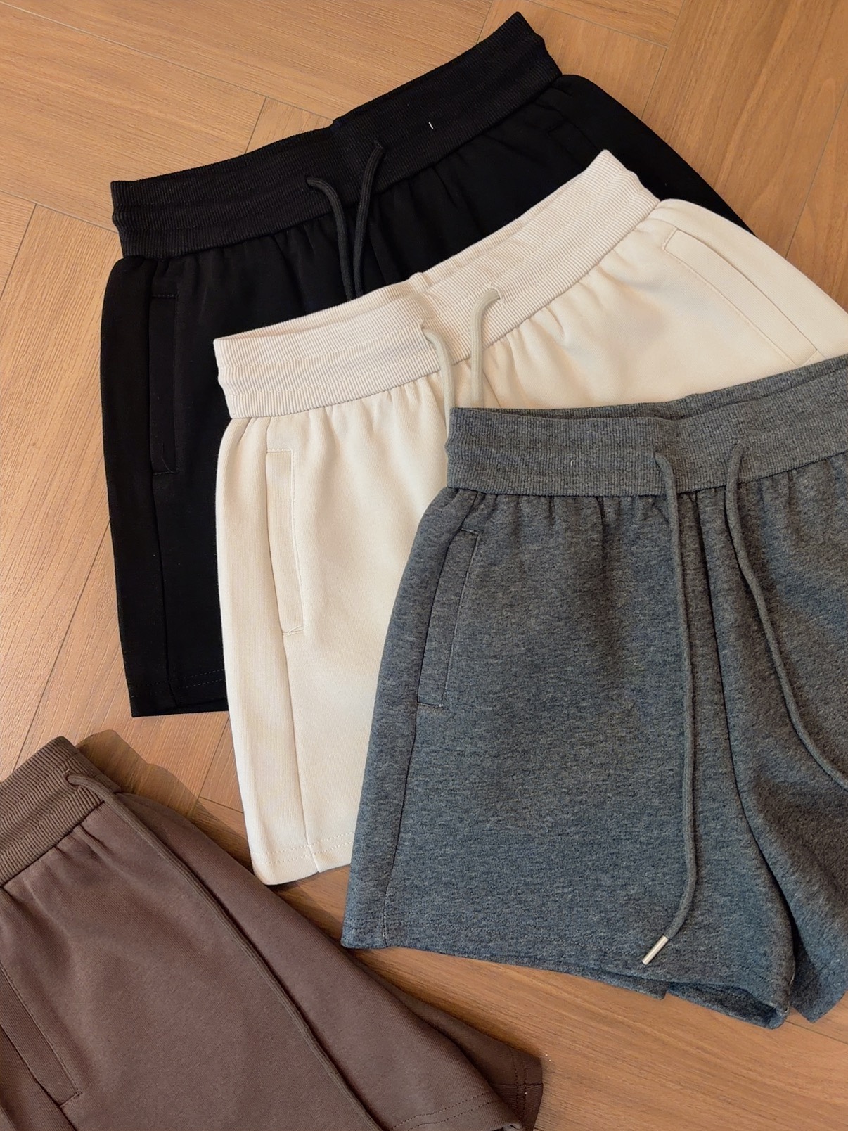LDB6623 IVA EVERYDAY PREMIUM CASUAL SHORT