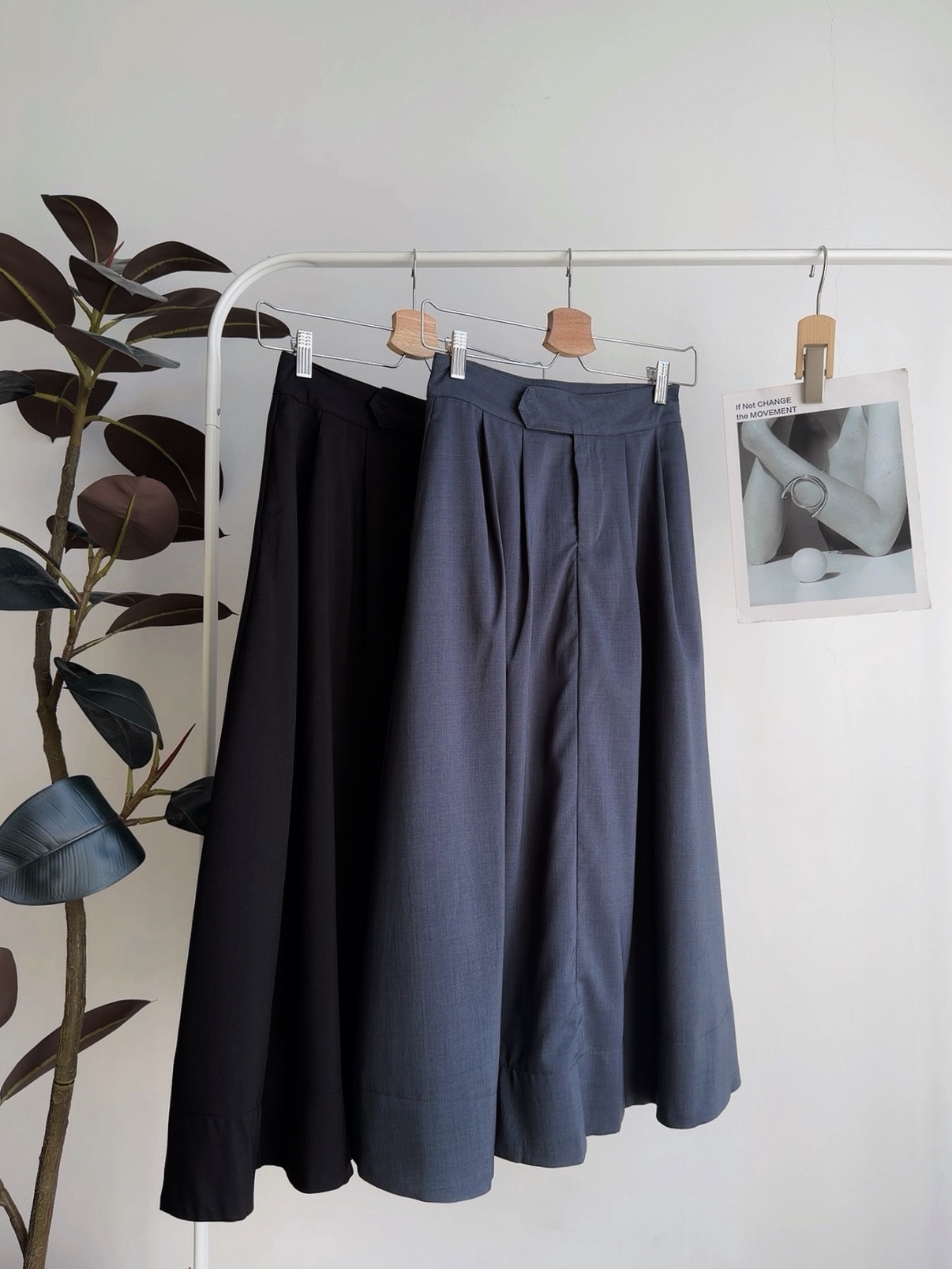 B72603 KAYE A CUT PREMIUM SKIRT