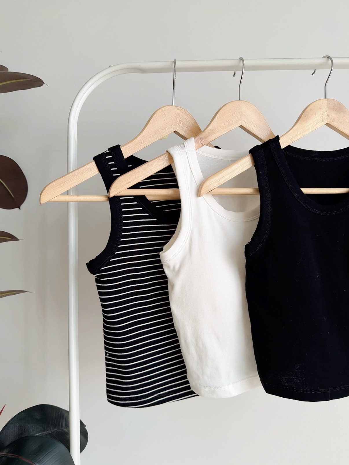 T72561 FELICE PADDED RIB TANK