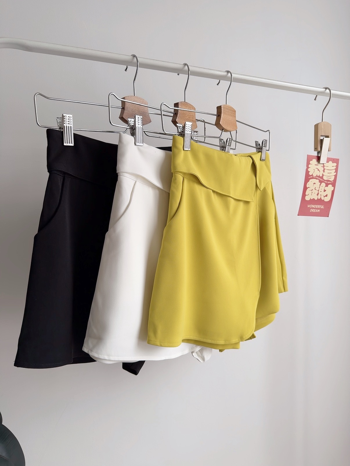 B72742 VERA WRAP DESIGN SKORT