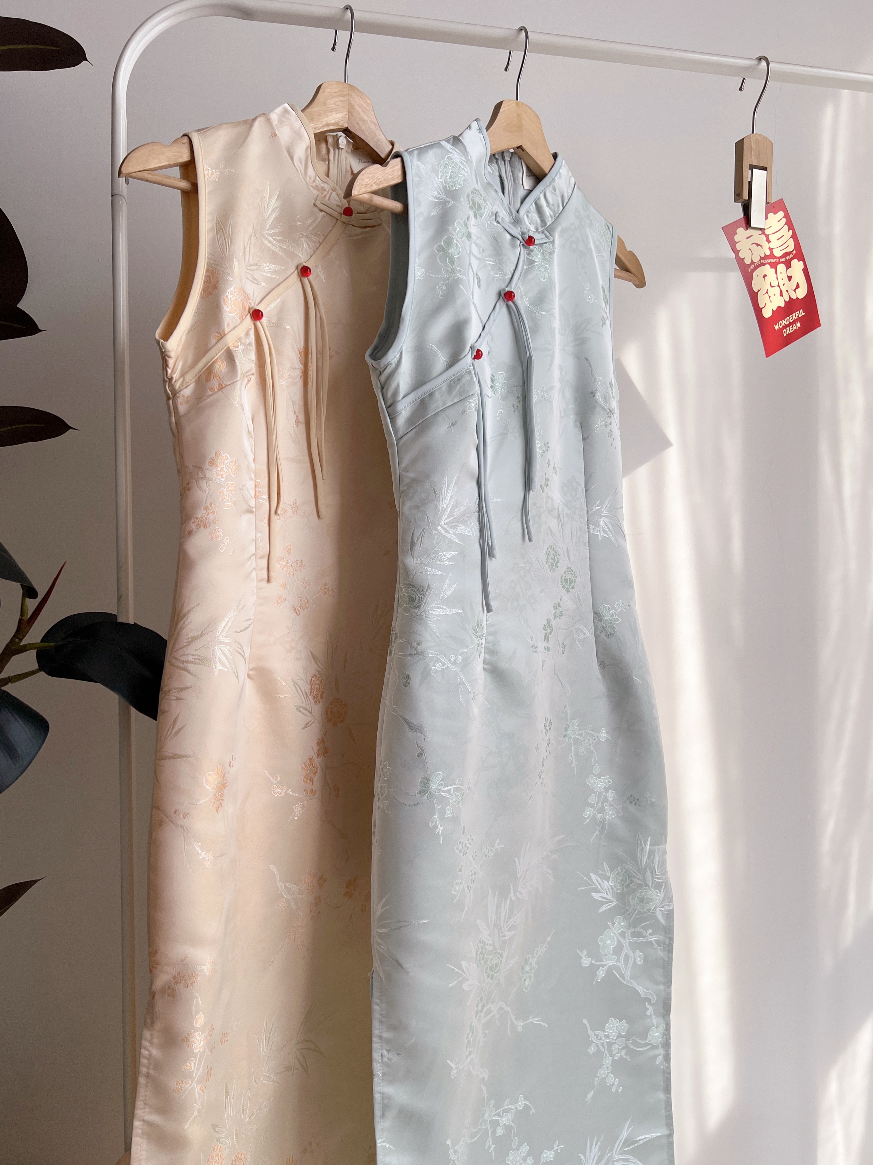 D72701 LILY LADY ORIEANTAL CHEONGSAM