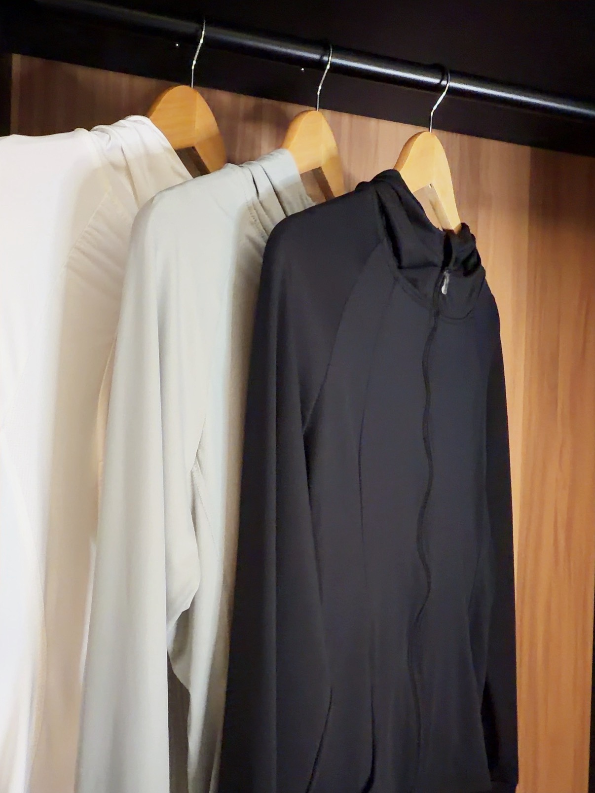 OLT789-SEREN AIR FIT SUN JACKET