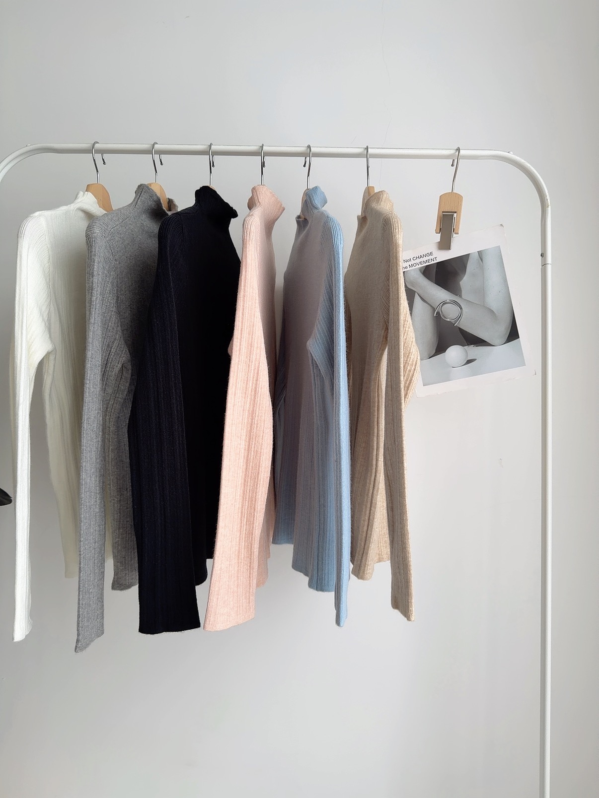 T72602 ARIE HIGH NECK RIB KNIT