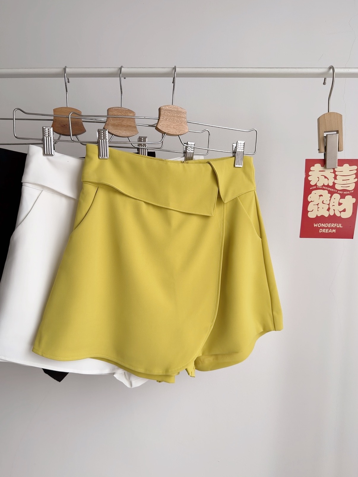 B72742 VERA WRAP DESIGN SKORT