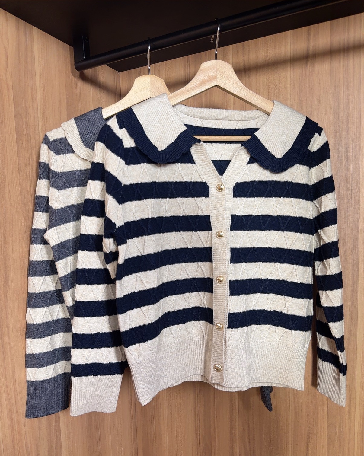 ZST2005 CLASSIC COLLAR STRIPE KNIT TOP