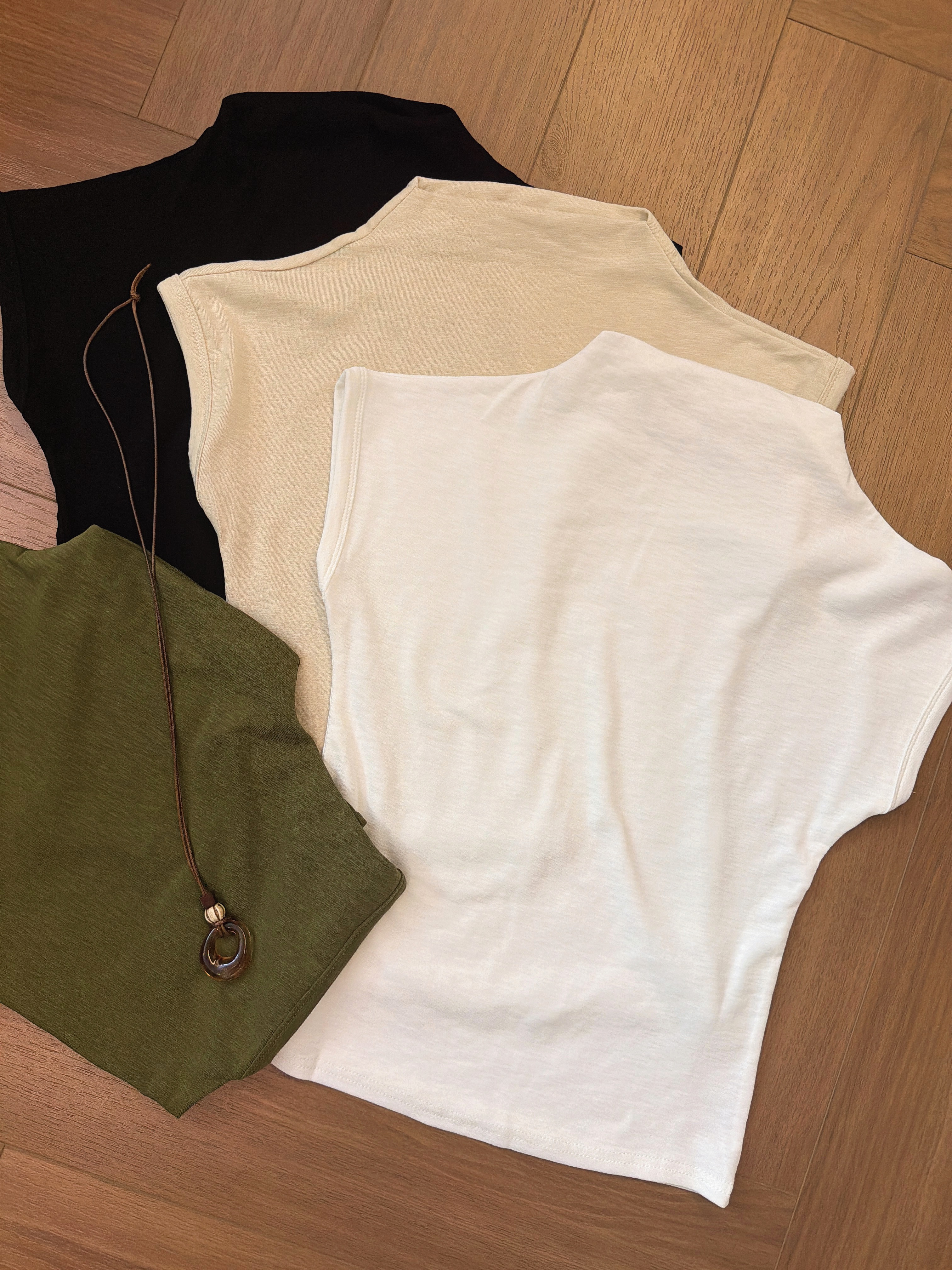 JT792 ANNE HIGH NECK BASIC