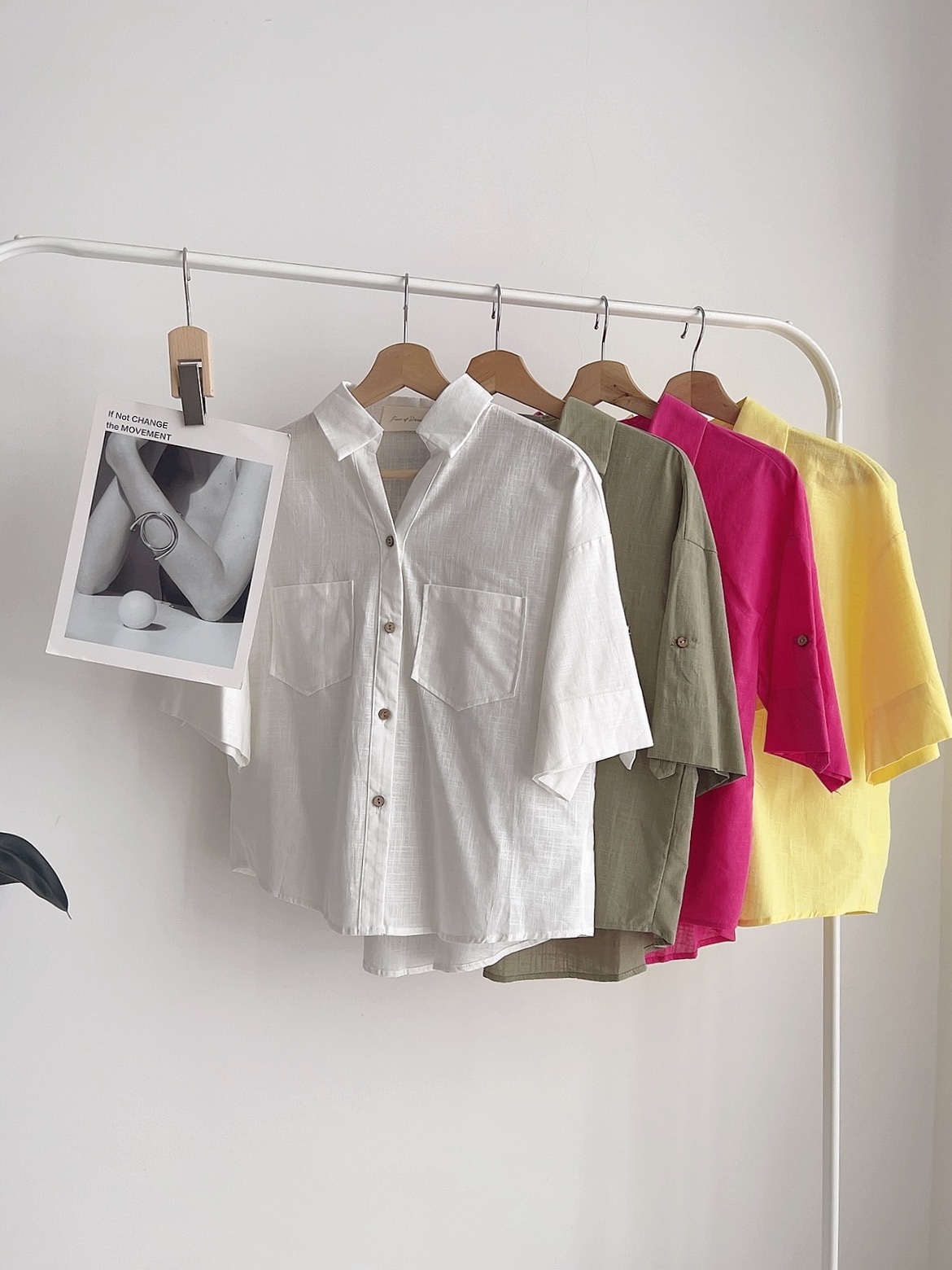 T72483 ELARA LINEN V COLLAR SHIRT