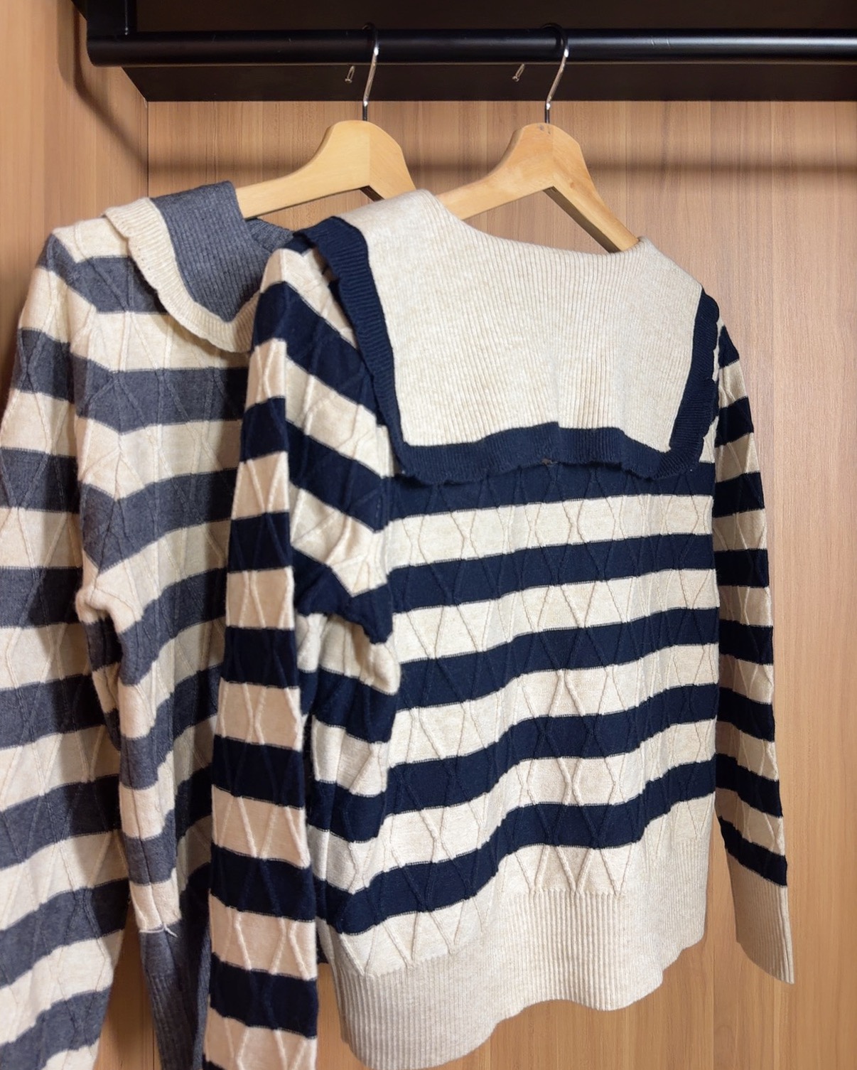 ZST2005 CLASSIC COLLAR STRIPE KNIT TOP