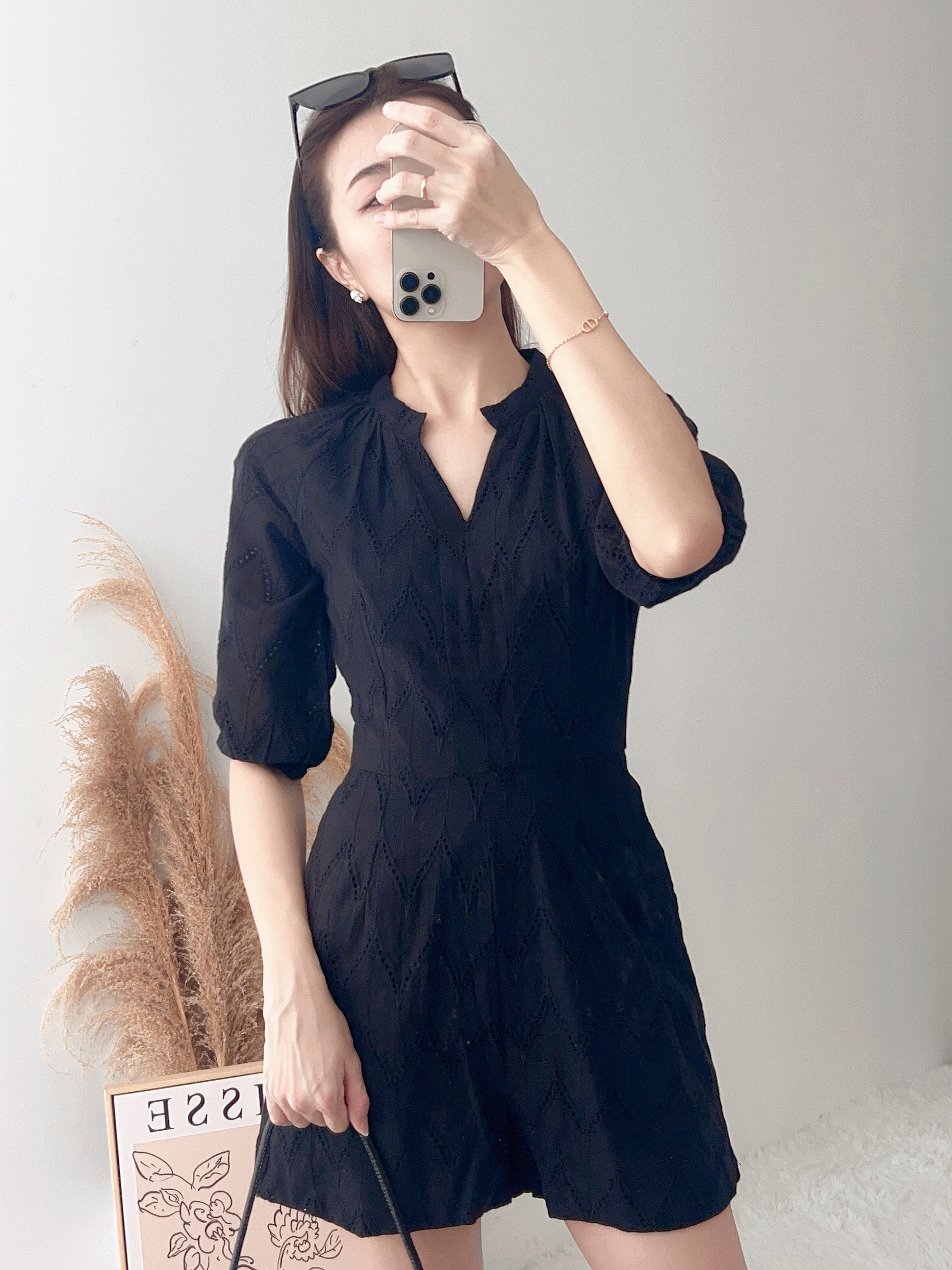 D7697 FESTIVE BELTED CROCHET JUMPER