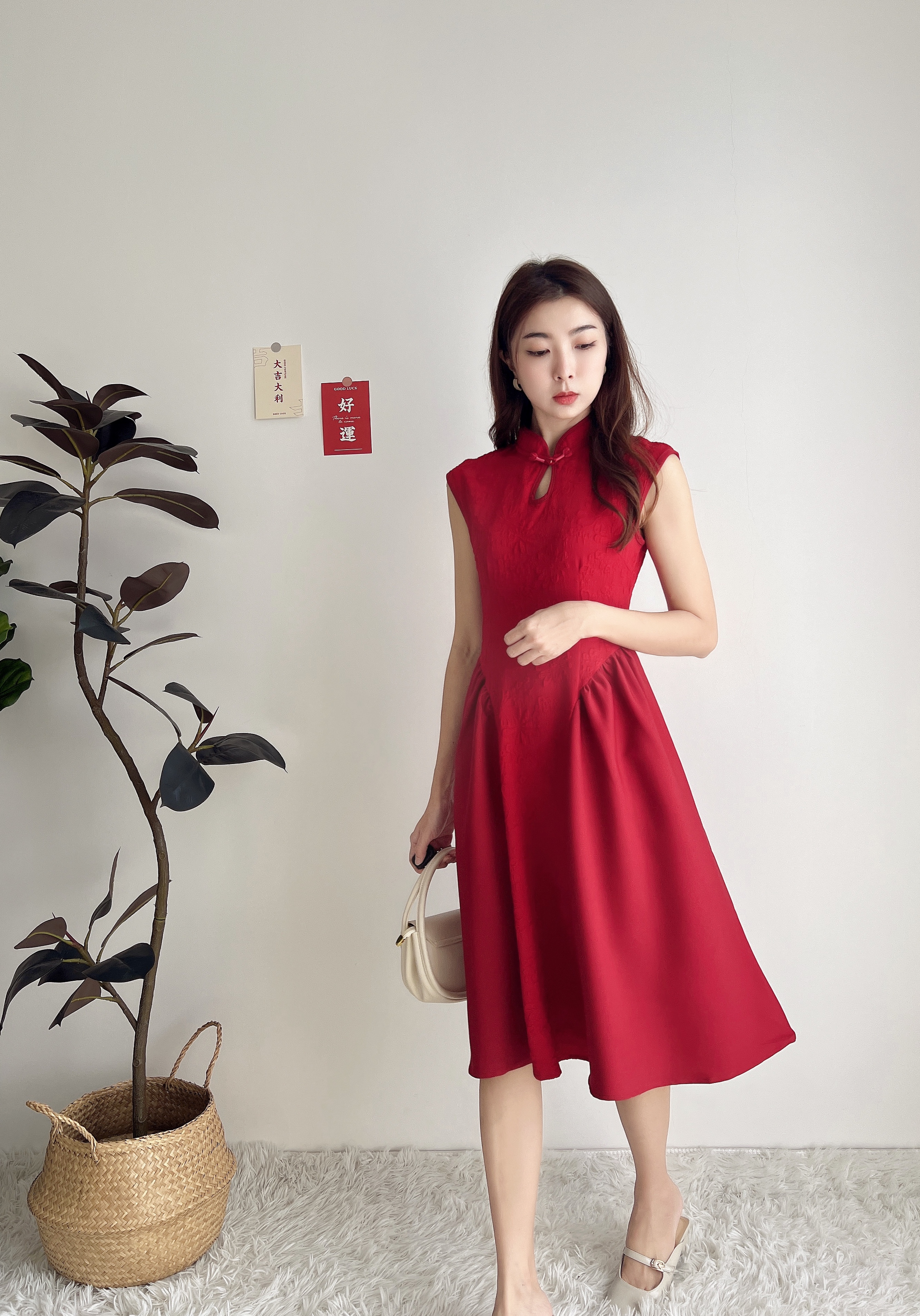 D70775 MUYI LACEY CHEONGSAM DRESS