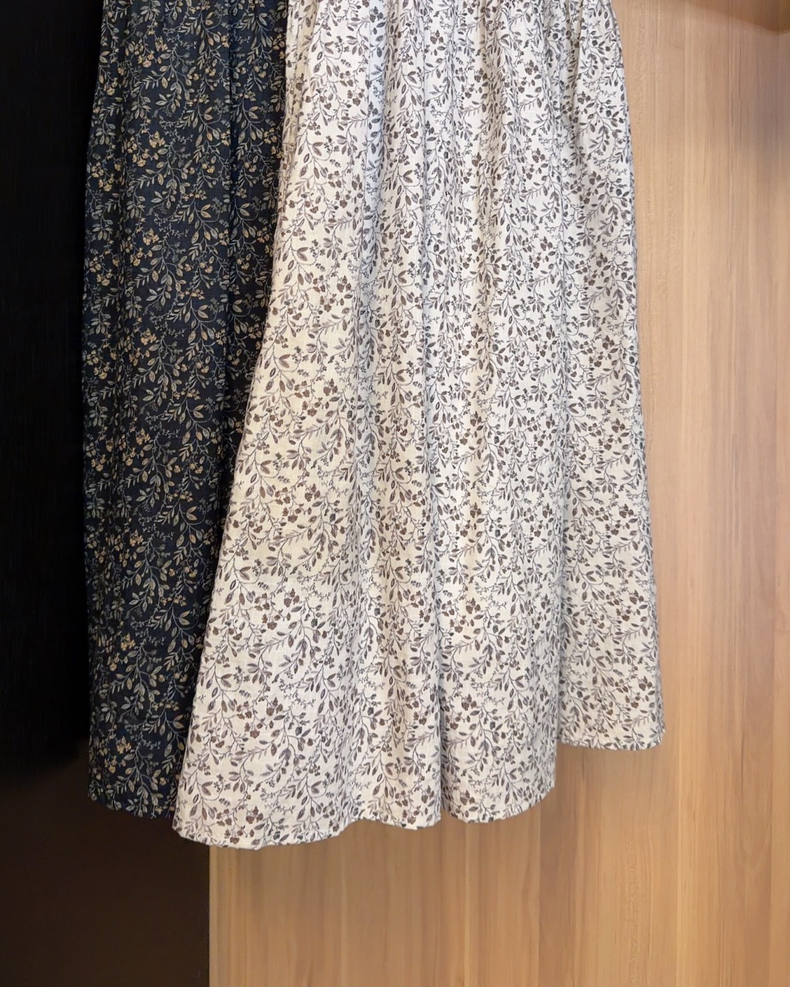 XYT1189- SERRA LINEN FLORAL SKIRT