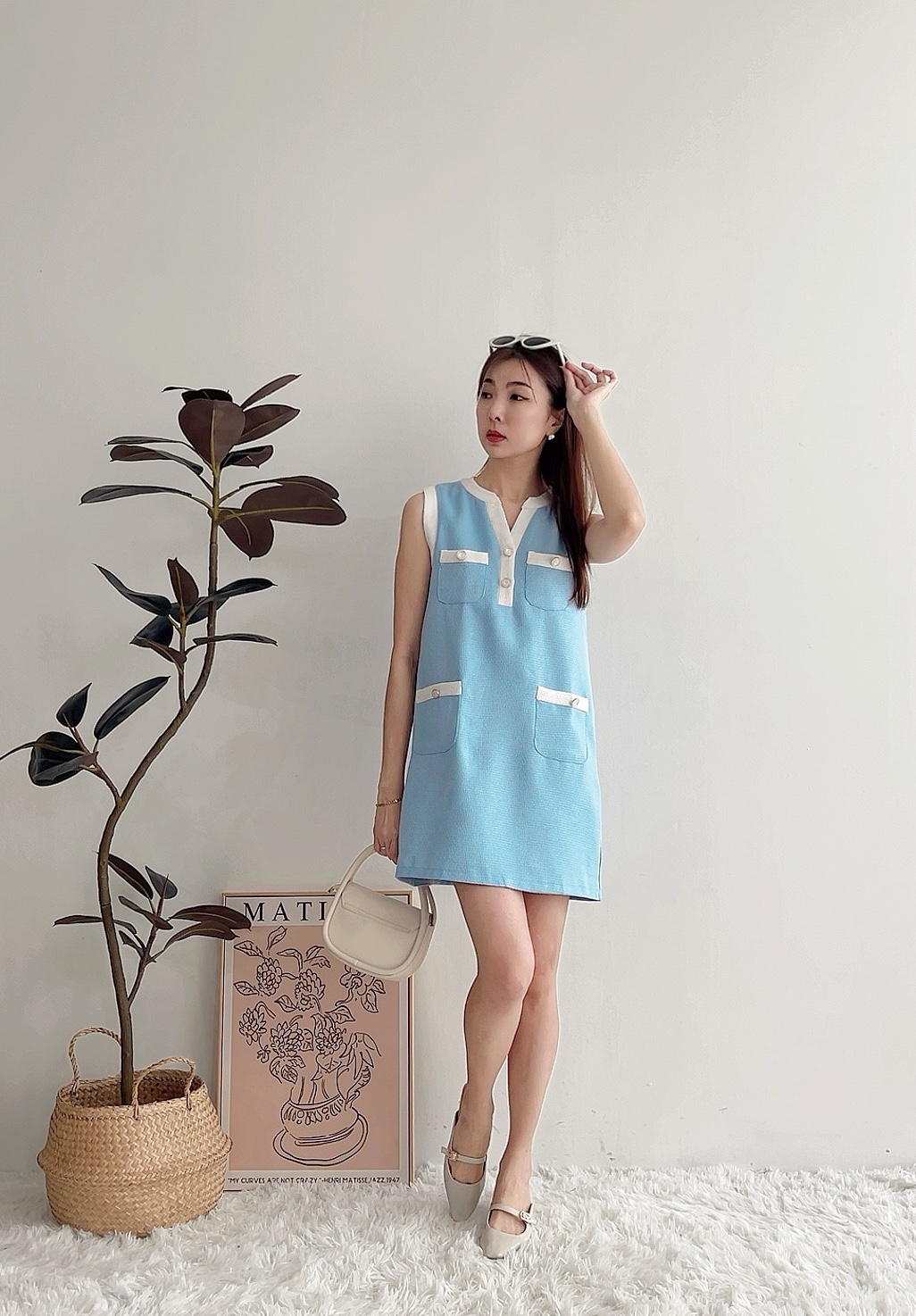 D70534 GABRIELLA CLASSIC TWEET DRESS