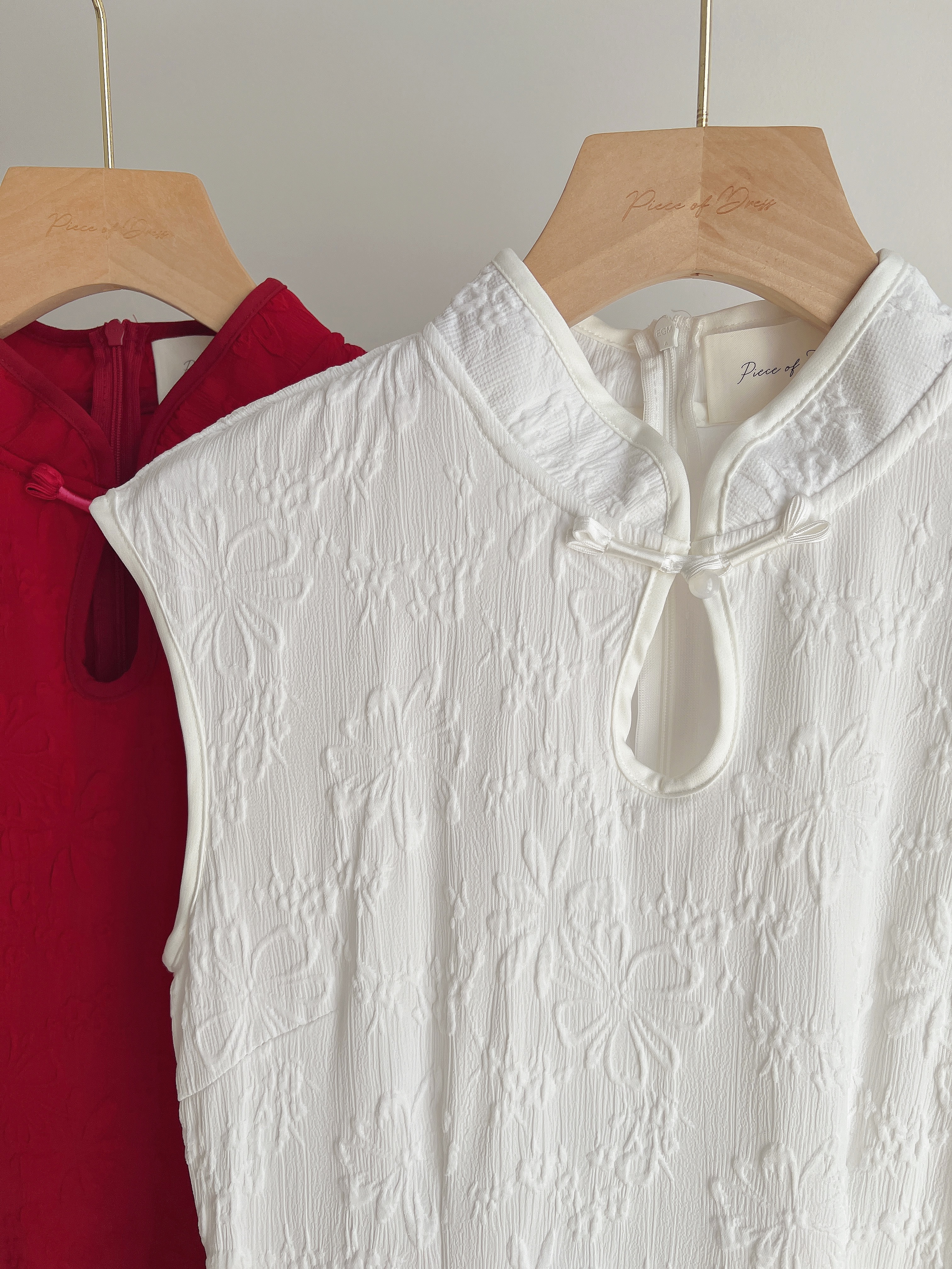 D70775 MUYI LACEY CHEONGSAM DRESS