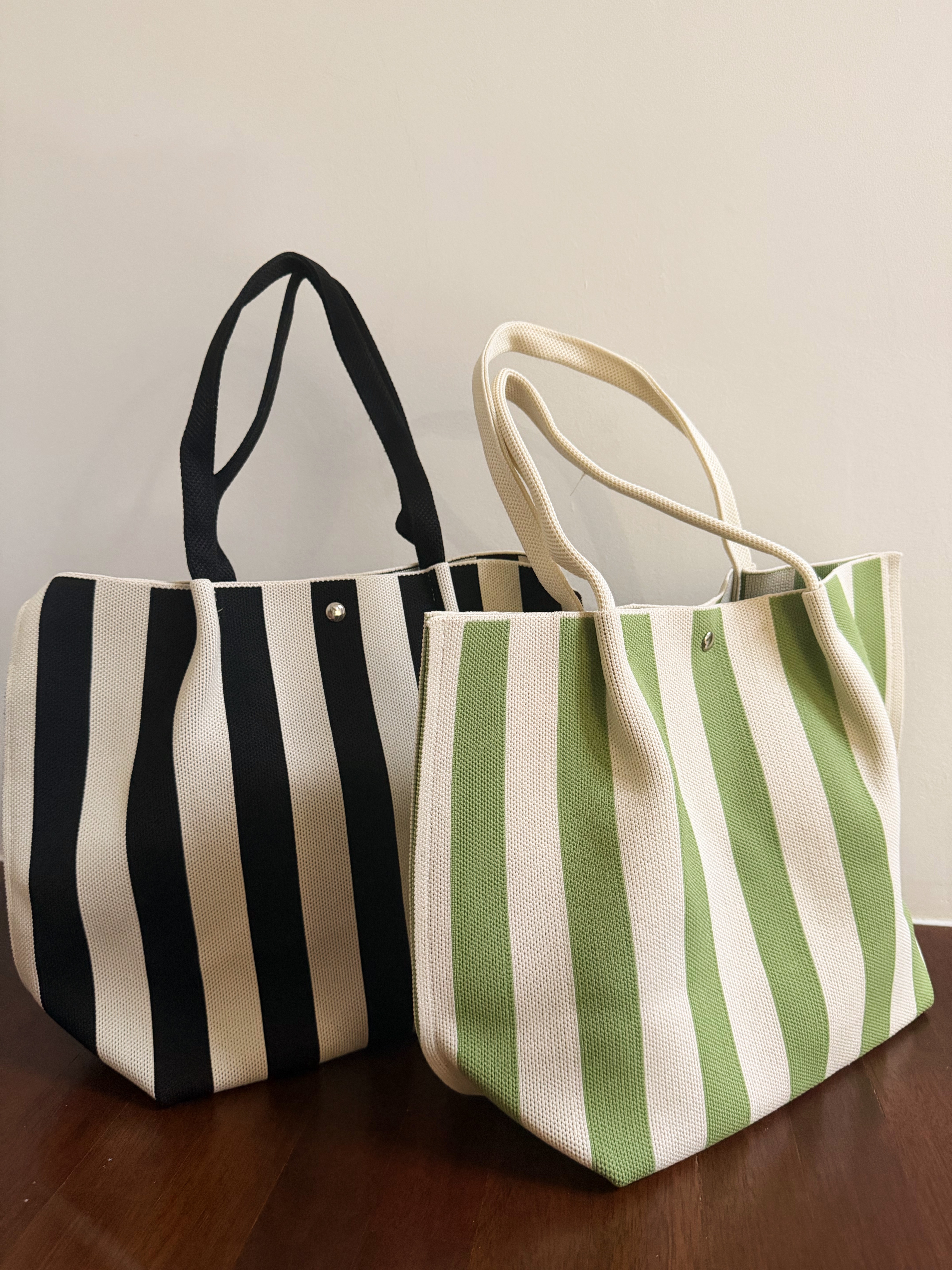 A101 HOLIDAY STRIPE TOTE