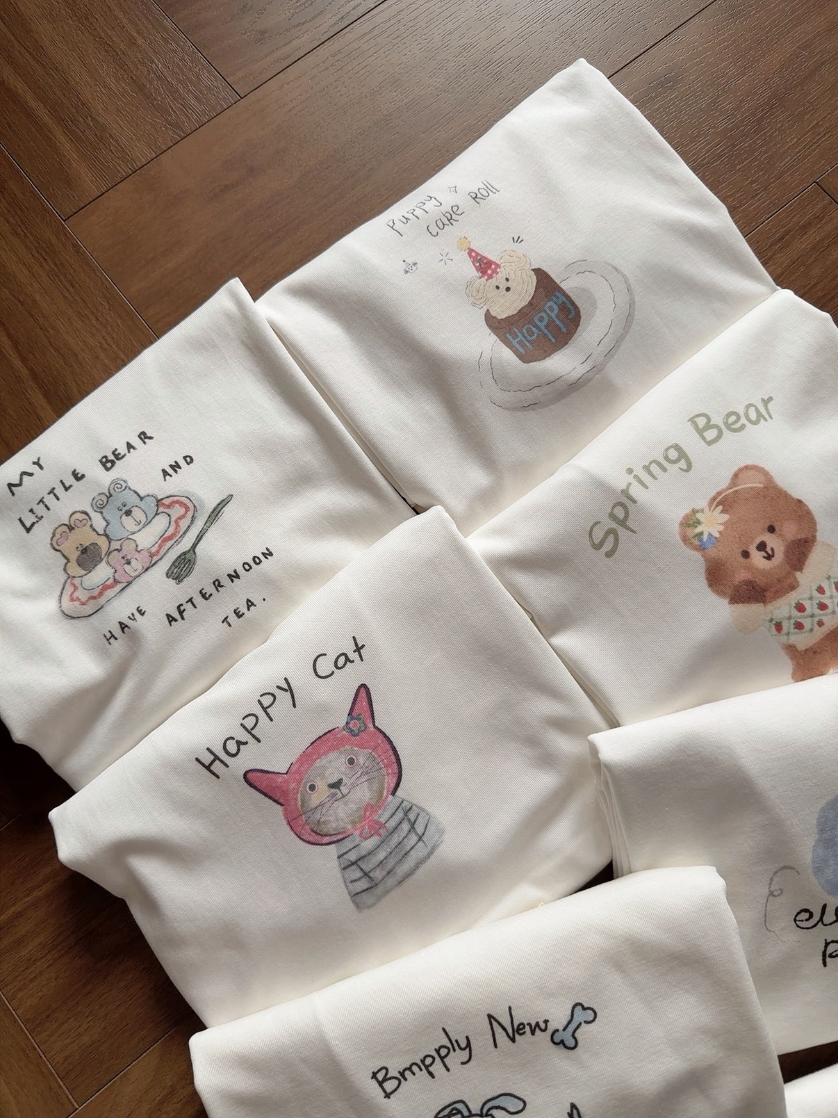 IST- SOFT DOODLE TEE