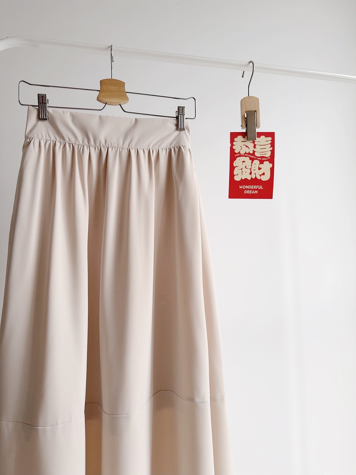 B72731 MYLA MINIMALIST MIDI SKIRT