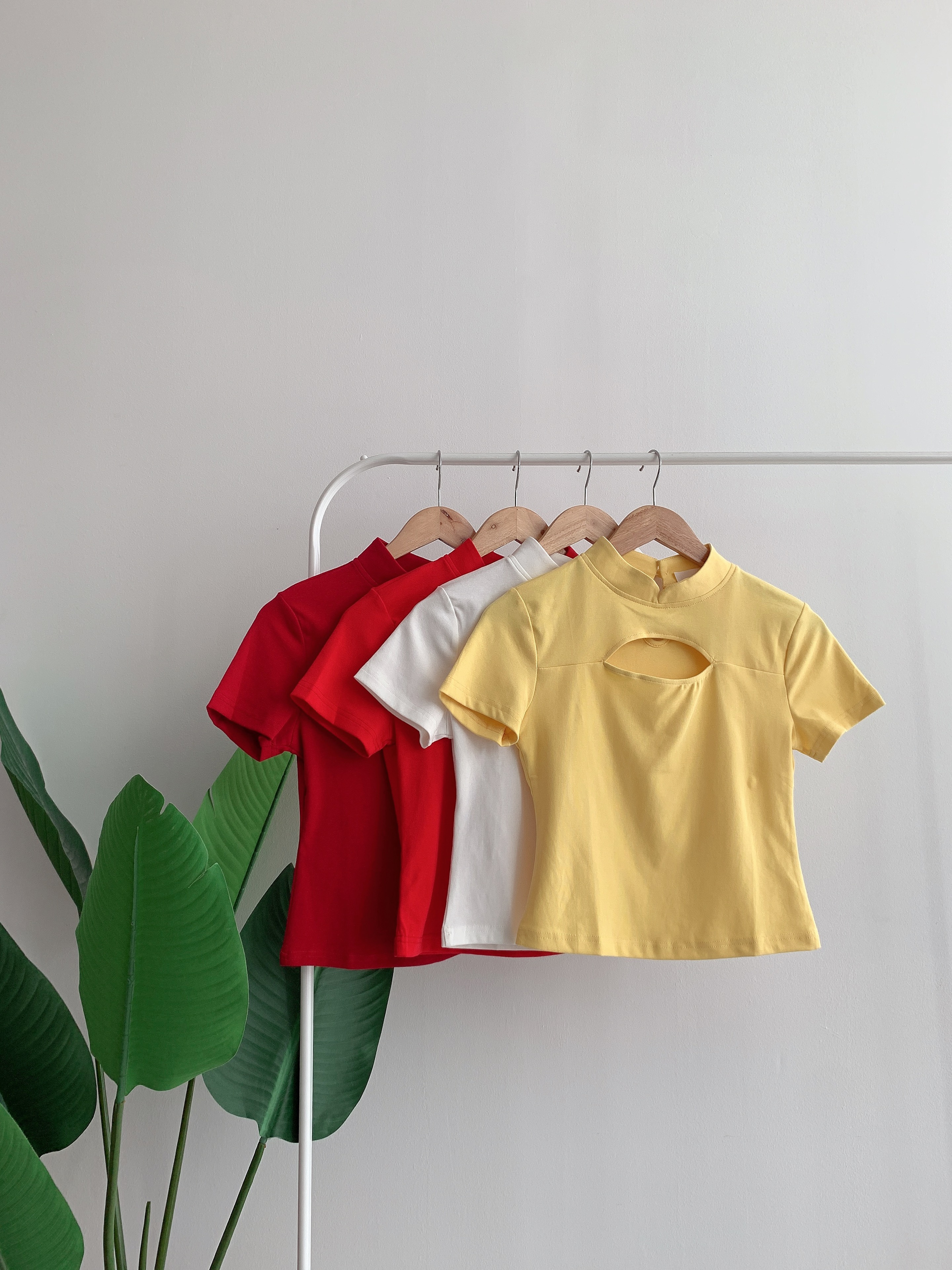 T60828 LOVY CHINESE HIGH COLLAR COTTON TEE