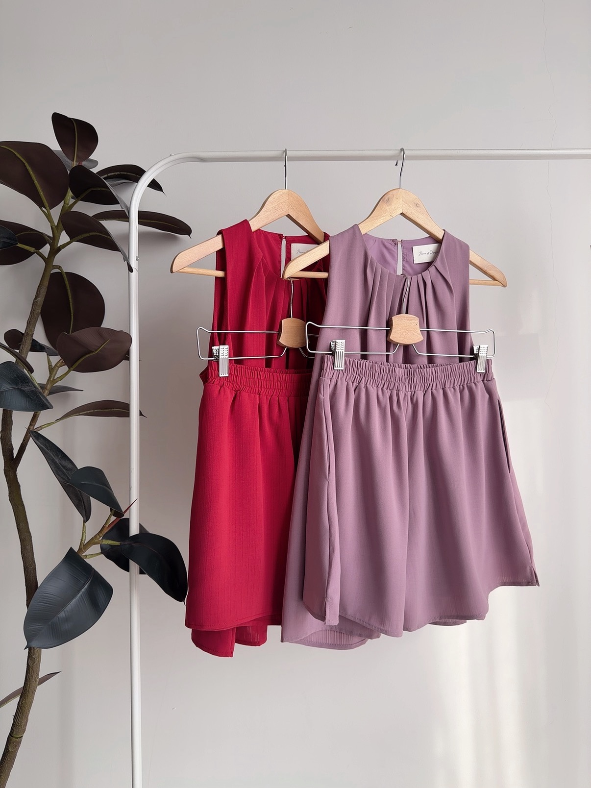 S72725 ELINA PLEATED SLEEVELESS SET