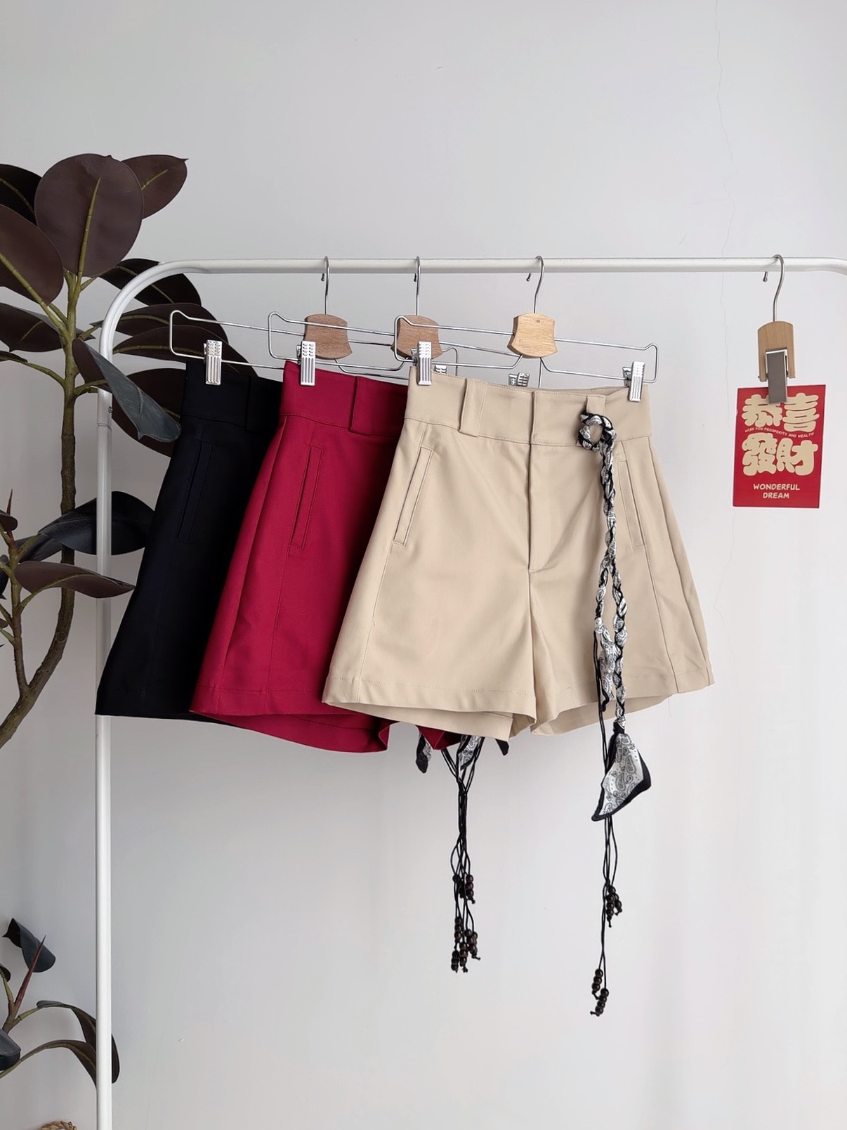 B72775 MAYA HW VINTAGE SHORTS