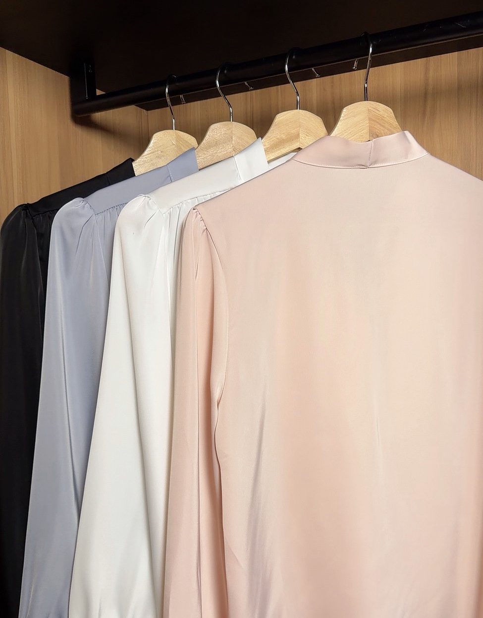 JLT8171 ENYA BOW SATIN SHIRT