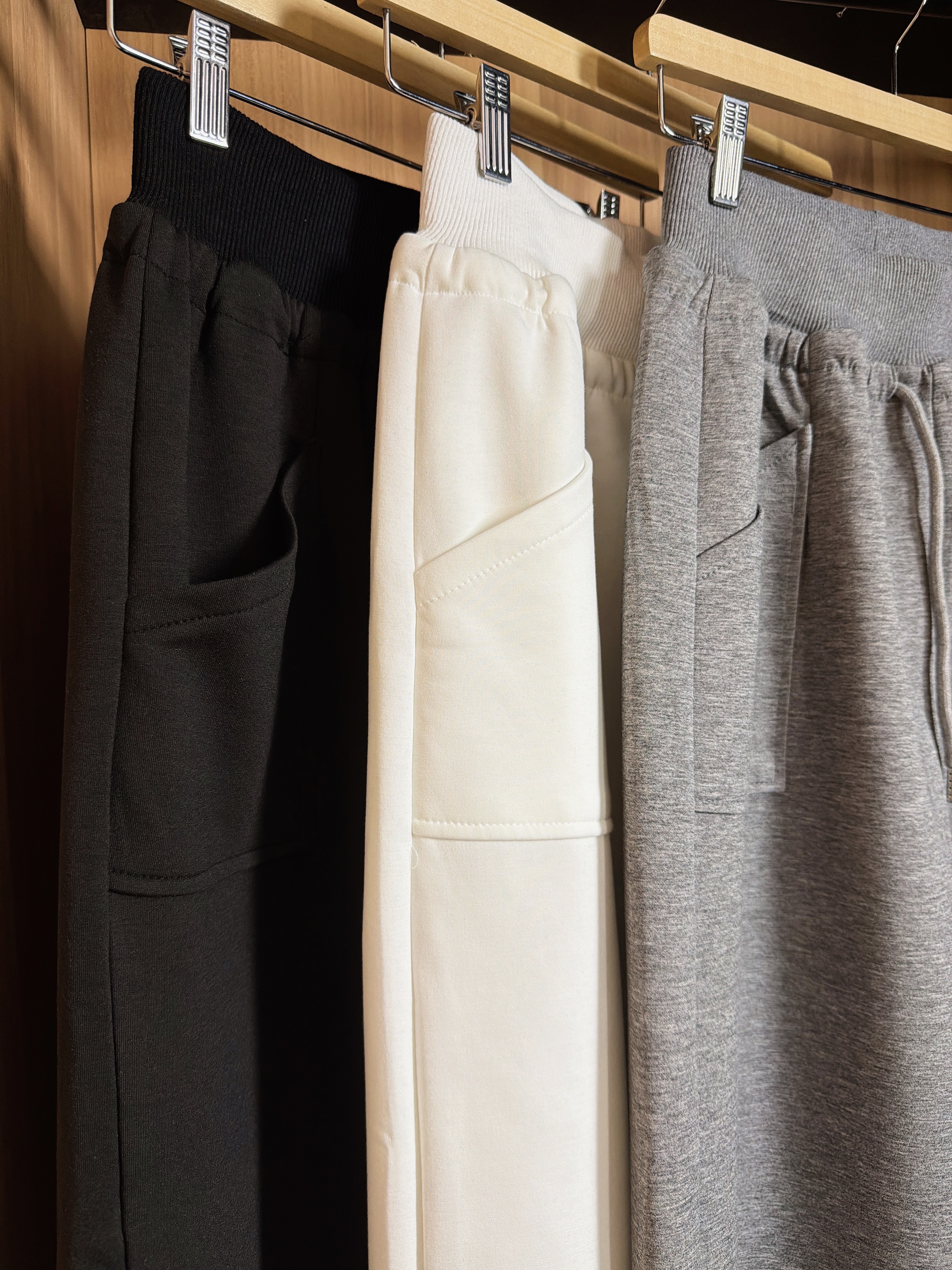 KDB1199 YUNA CURVED LEG AIR PANTS