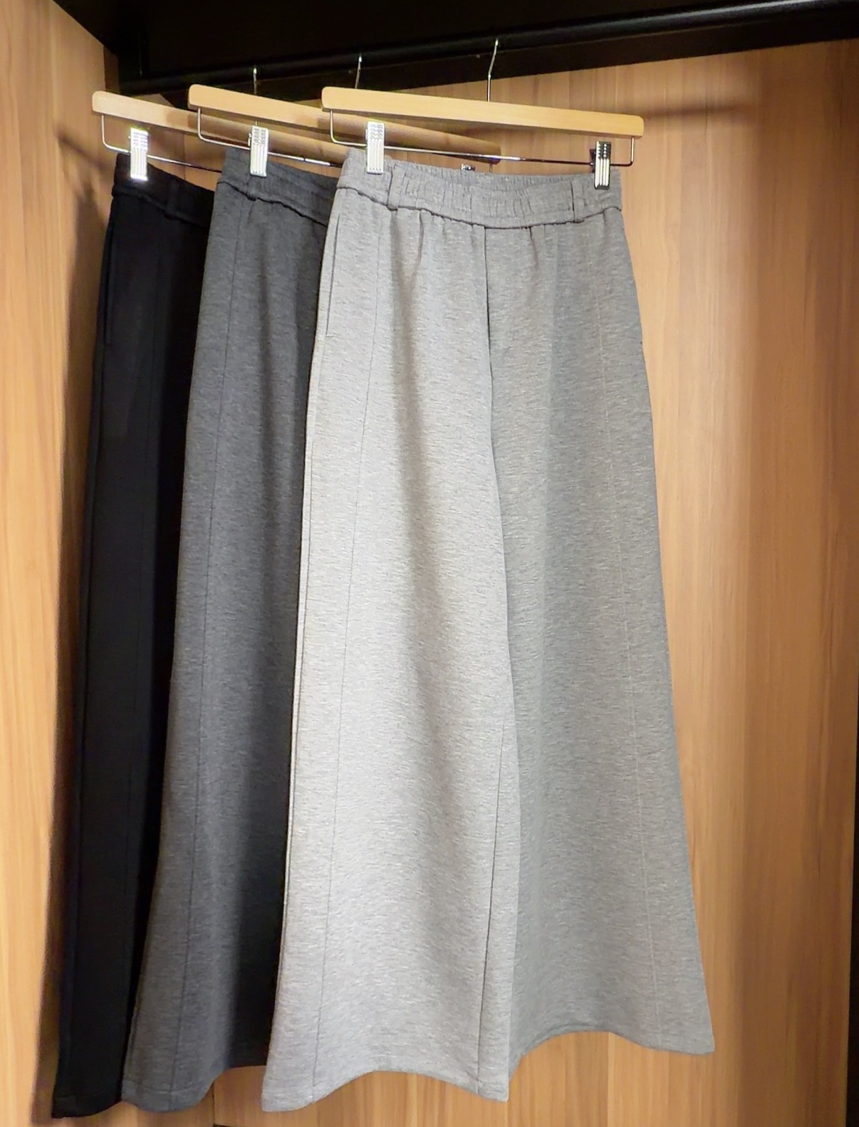 SYB9355  ZOEY WIDE LEG AIR PANTS