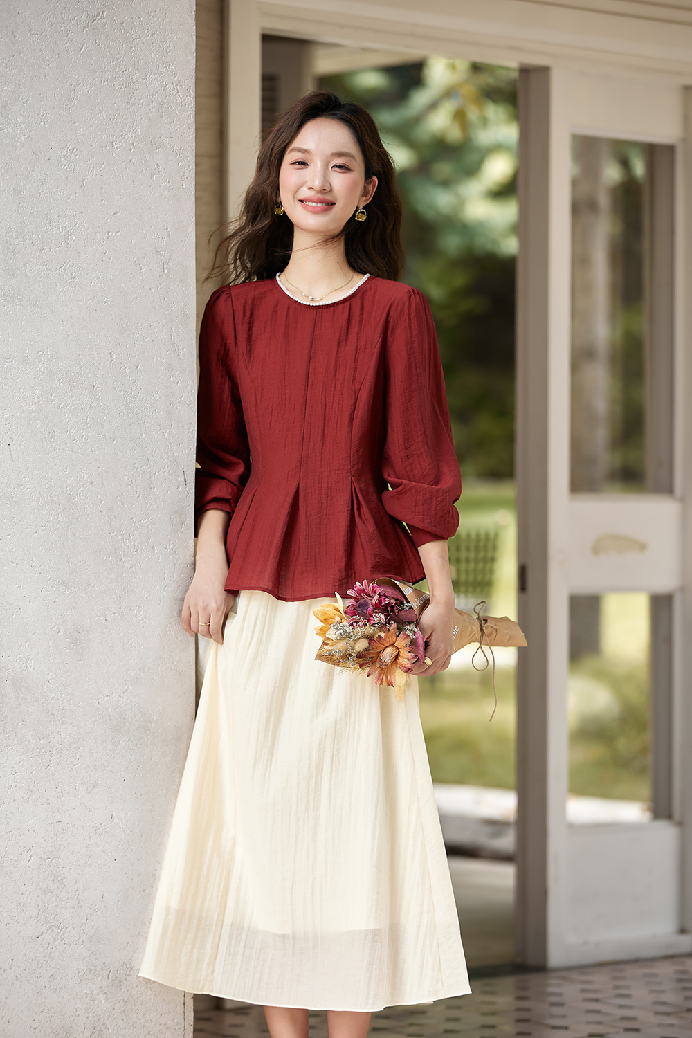 Elegant Crewneck Top & Waist-Defining Skirt Set-VIMLYSTORE