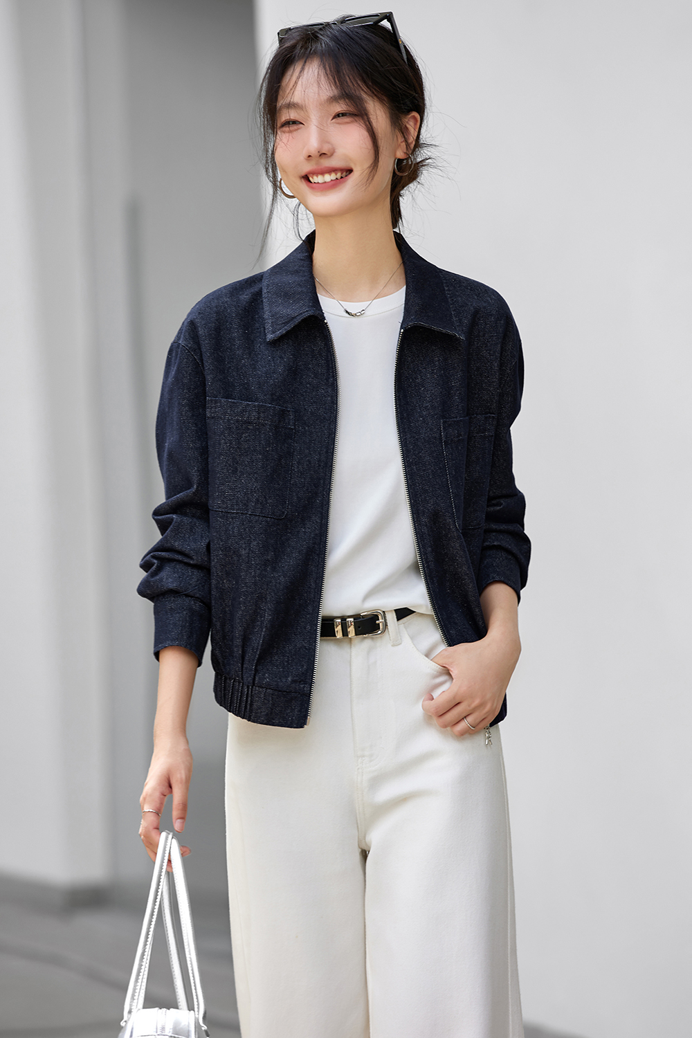 Washed Denim Jacket with Youthful Straight Cut-VIMLYSTORE