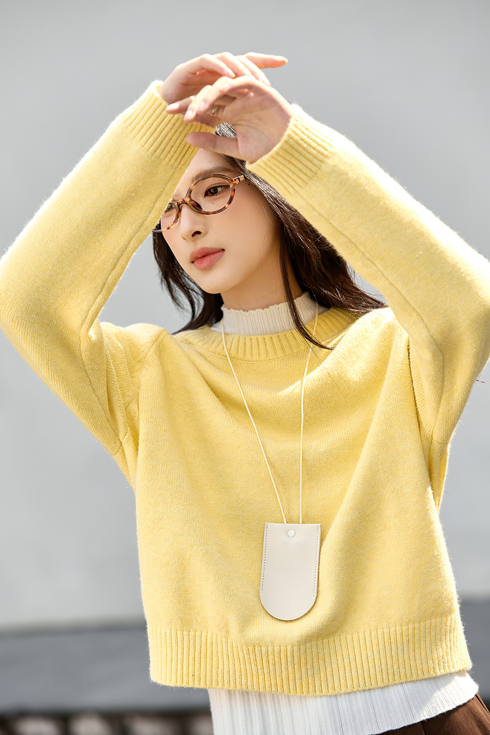 Cable Knit Crewneck Pullover Sweater-VIMLYSTORE