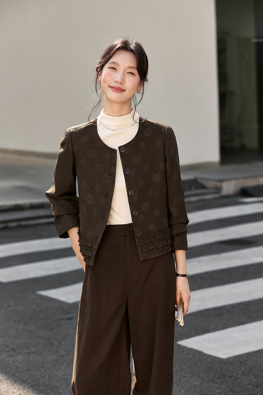 Vintage Shadow Pattern Jacquard Ruffle Collar Round Neck Short Jacket-VIMLYSTORE