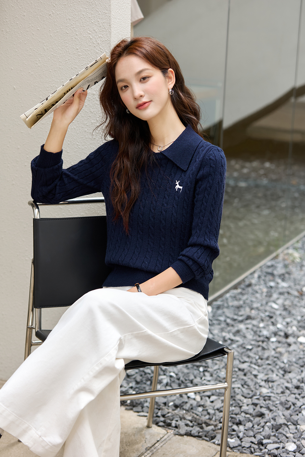 Navy Blue Deer Embroidery Lapel Sweater