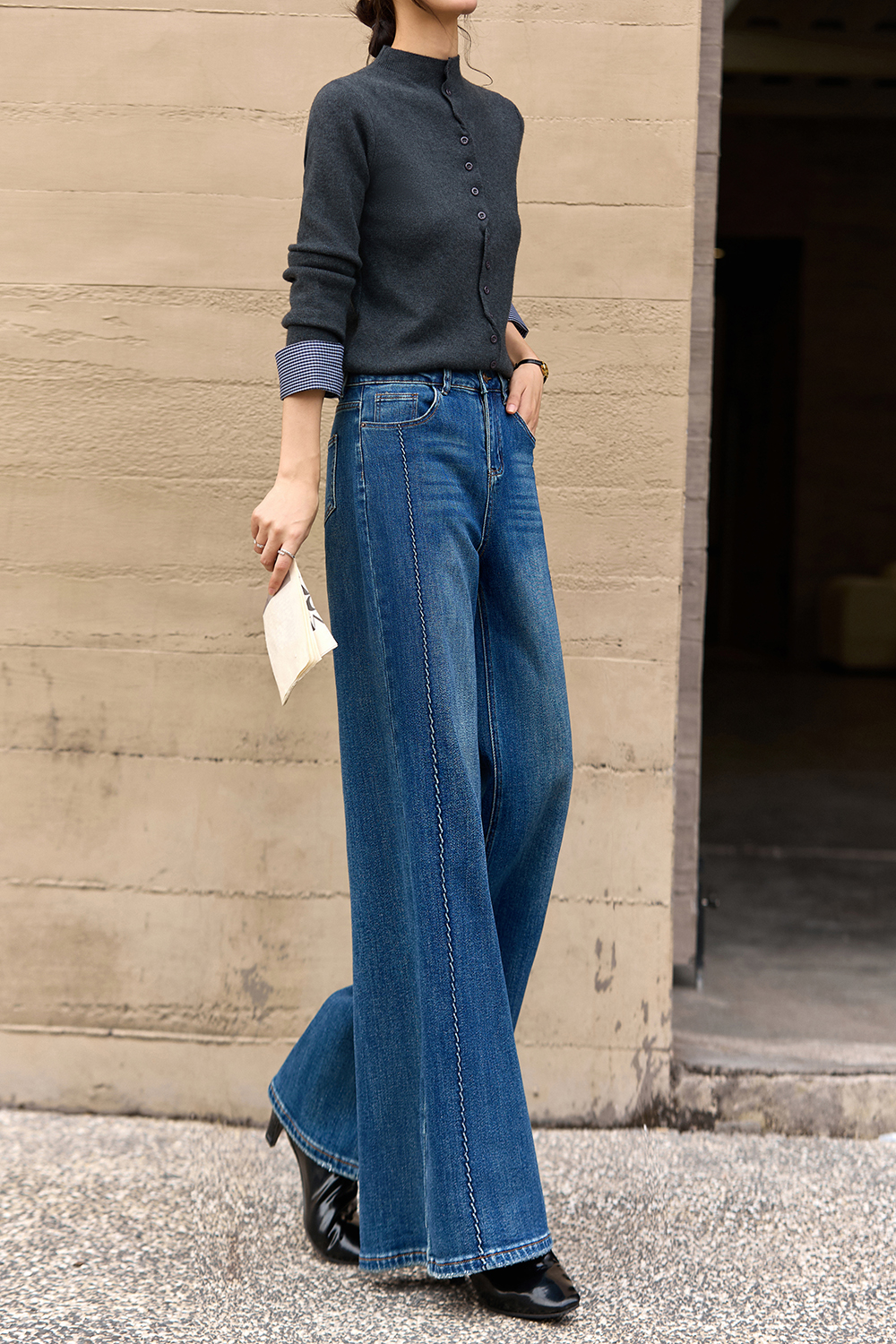 Blue retro washed micro - flared pants