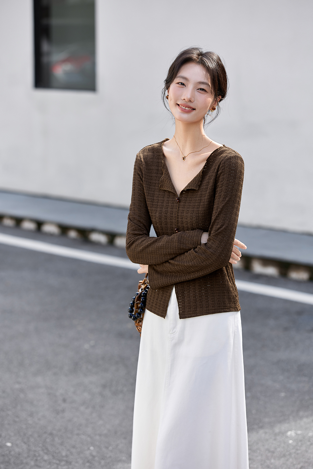 Textured Wrinkle Slim-Fit Slimming V-Neck Long Sleeve T-Shirt-VIMLYSTORE