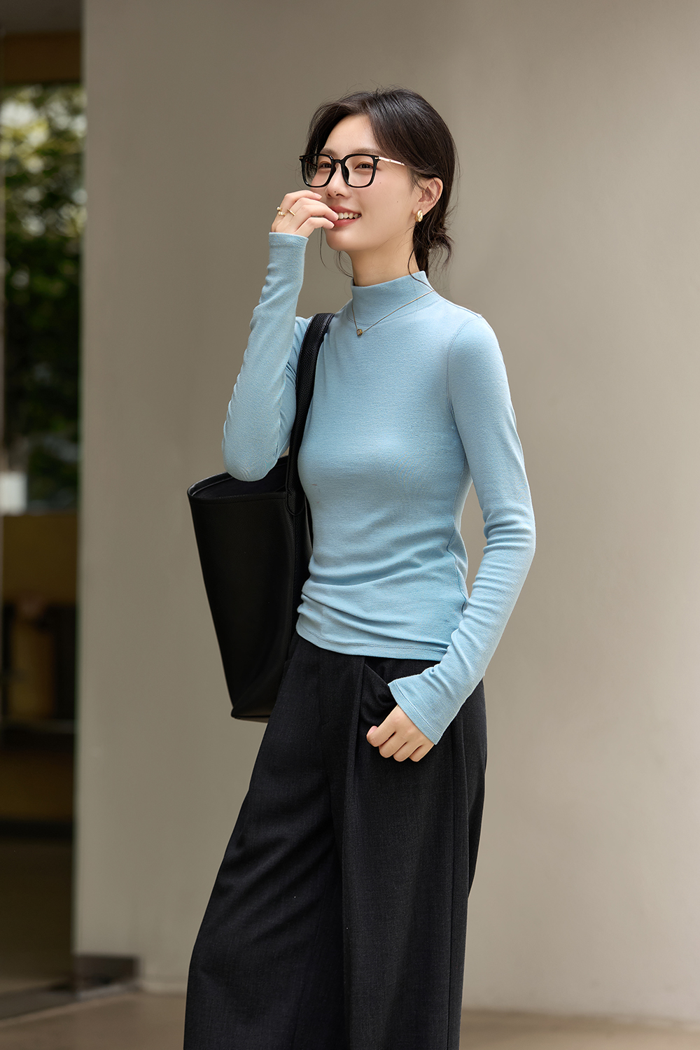 Turtleneck Fitted Knit Top-VIMLYSTORE