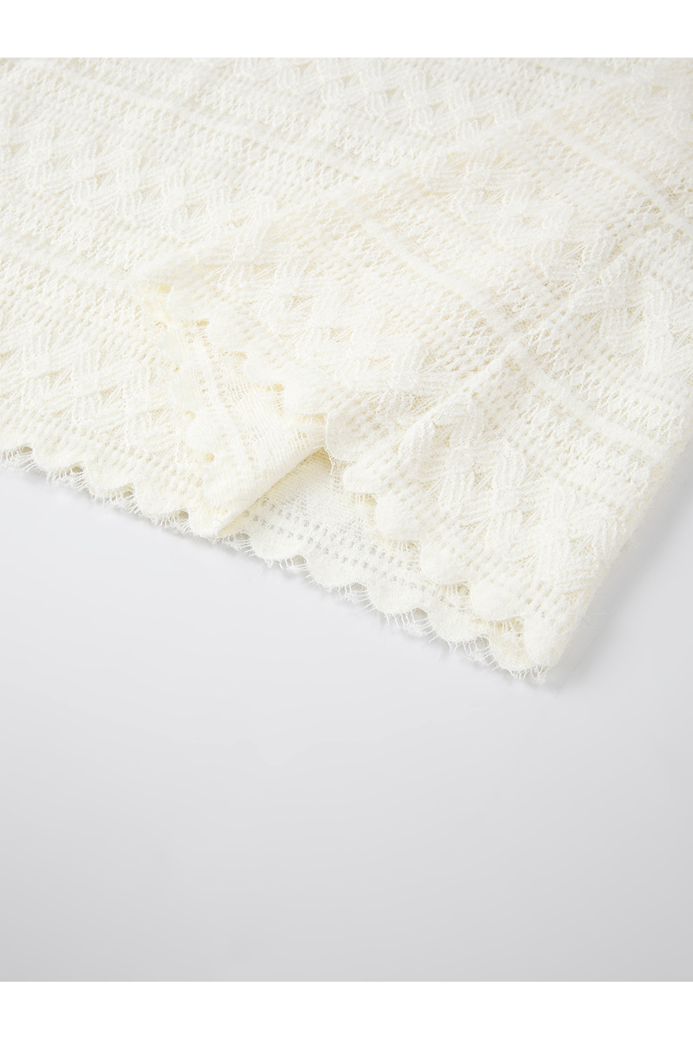 Apricot Turtleneck Lace Knitted T-Shirt