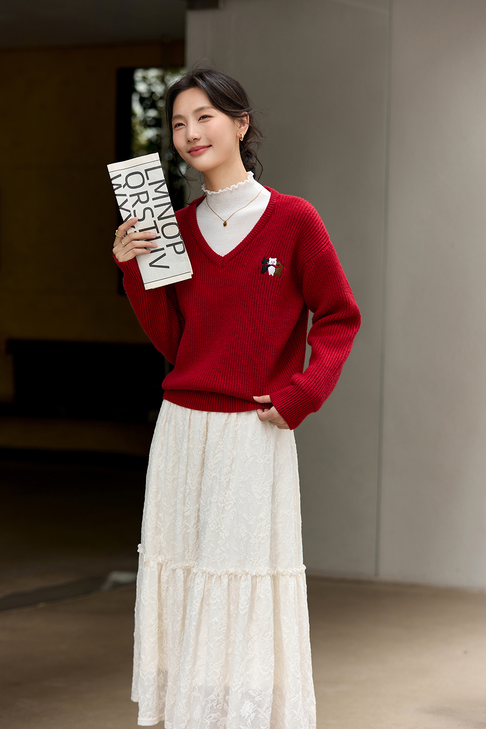 Oversized Wool-Blend Sweater with Animal Motif-VIMLYSTORE