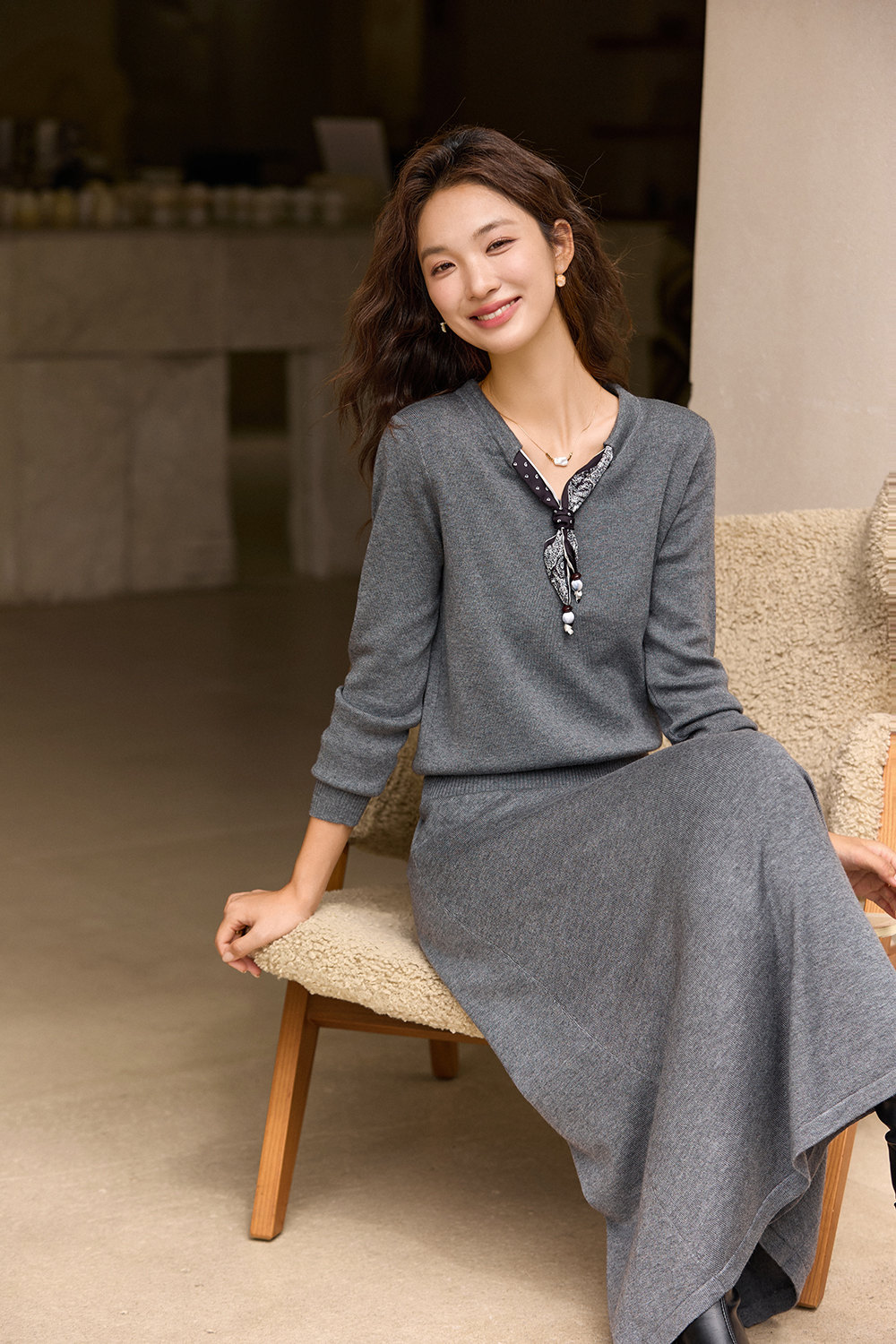 Red V-Neck Ribbon Office Suit Set