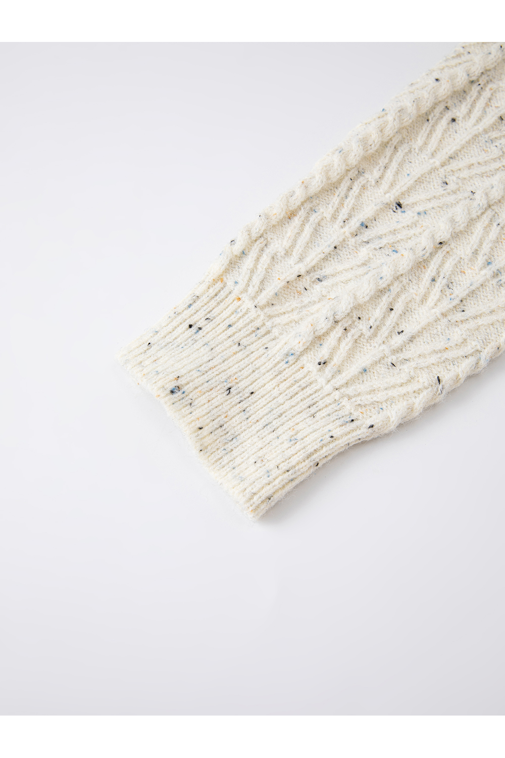 Soft Cable Hooded Long Sleeve Knit Sweater-VIMLYSTORE