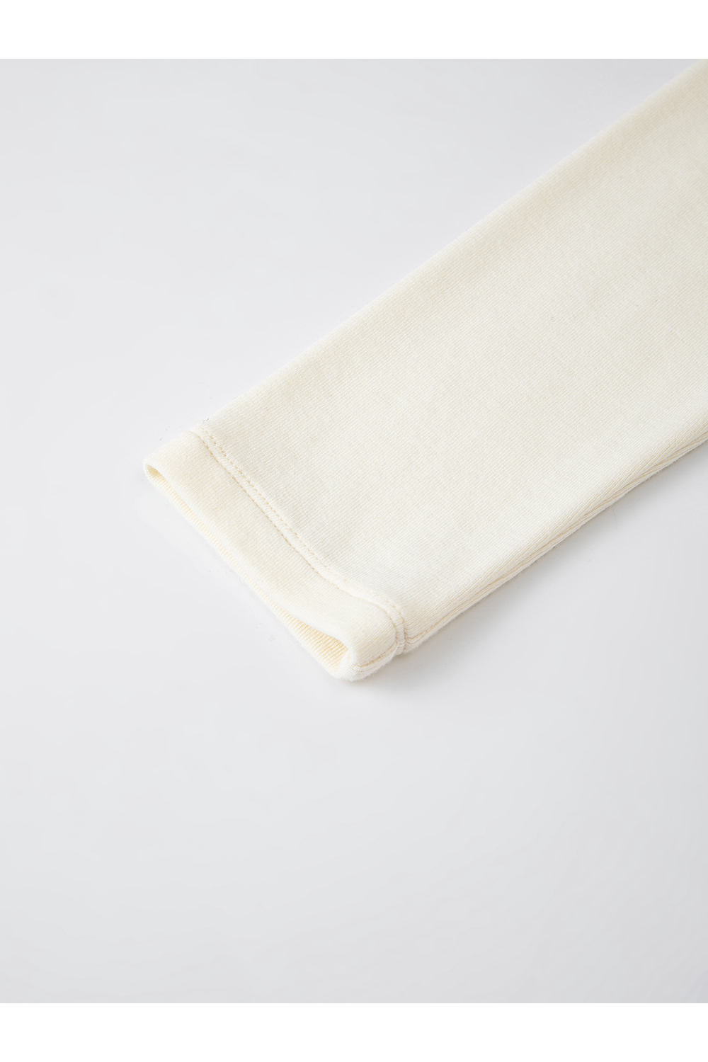 Turtleneck Fitted Knit Top-VIMLYSTORE