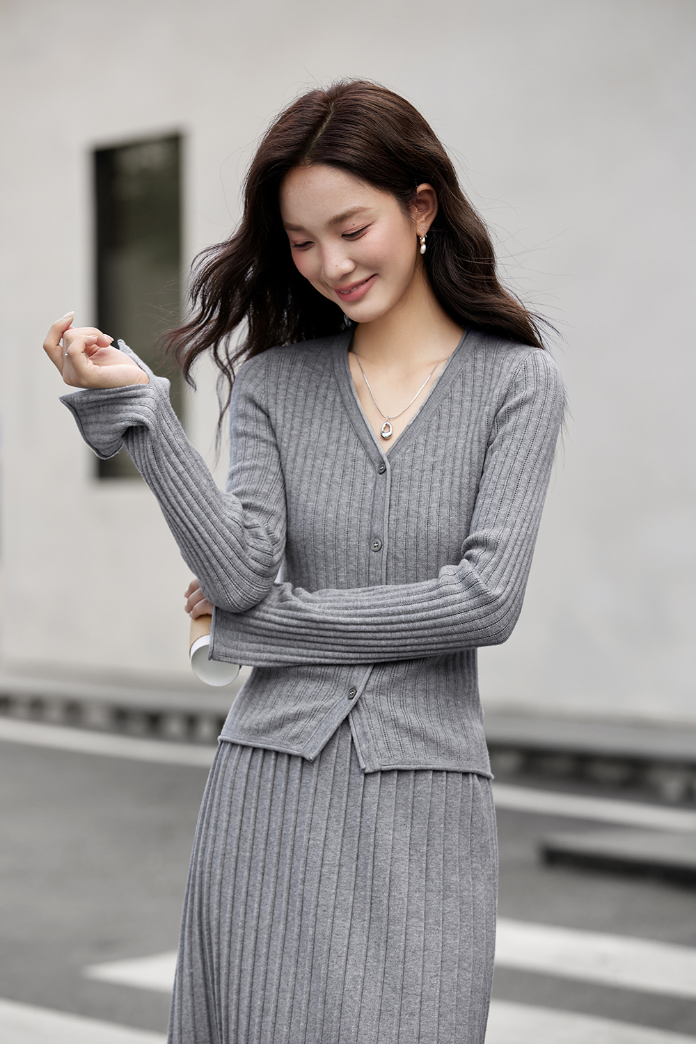 Fitted V-Neck Top & Pencil Skirt Knit Set-VIMLYSTORE