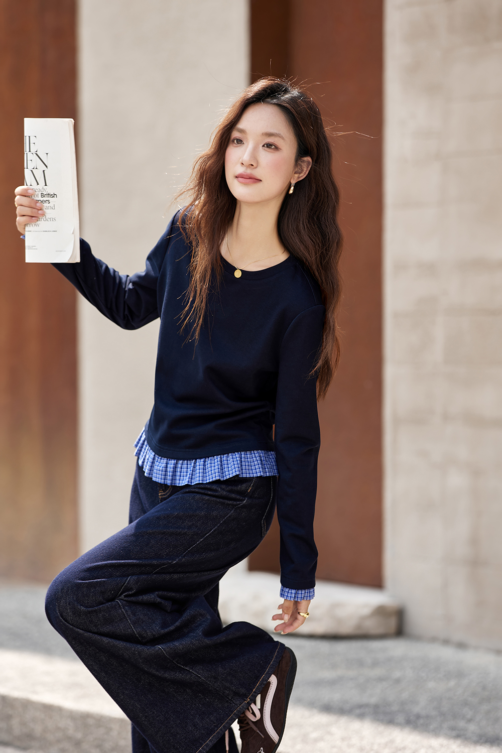 Plaid Patchwork Round Neck T-Shirt-VIMLYSTORE