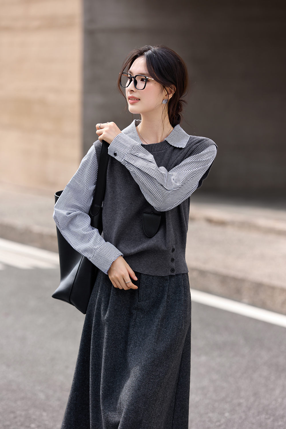 Grey Fake Two-Piece Lapel Knit Top