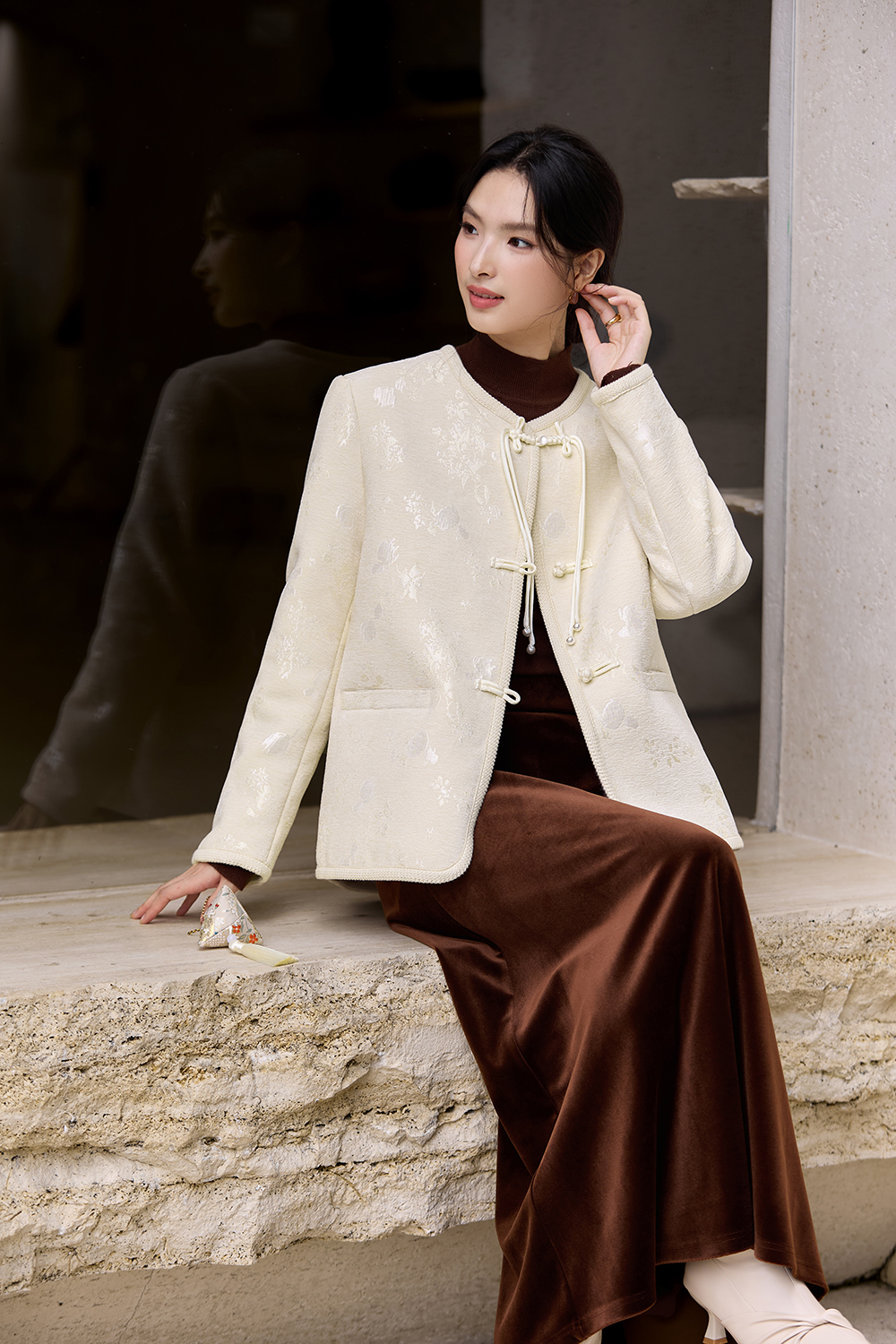 Chinese-Style Jacquard Short Jacket