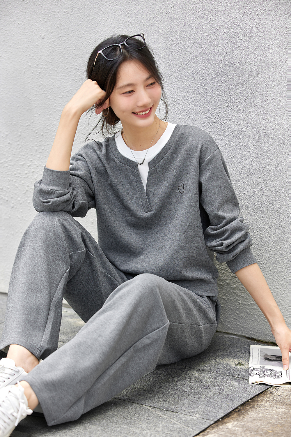 Faux Layered Top & Sporty Wide-Leg Set-VIMLYSTORE