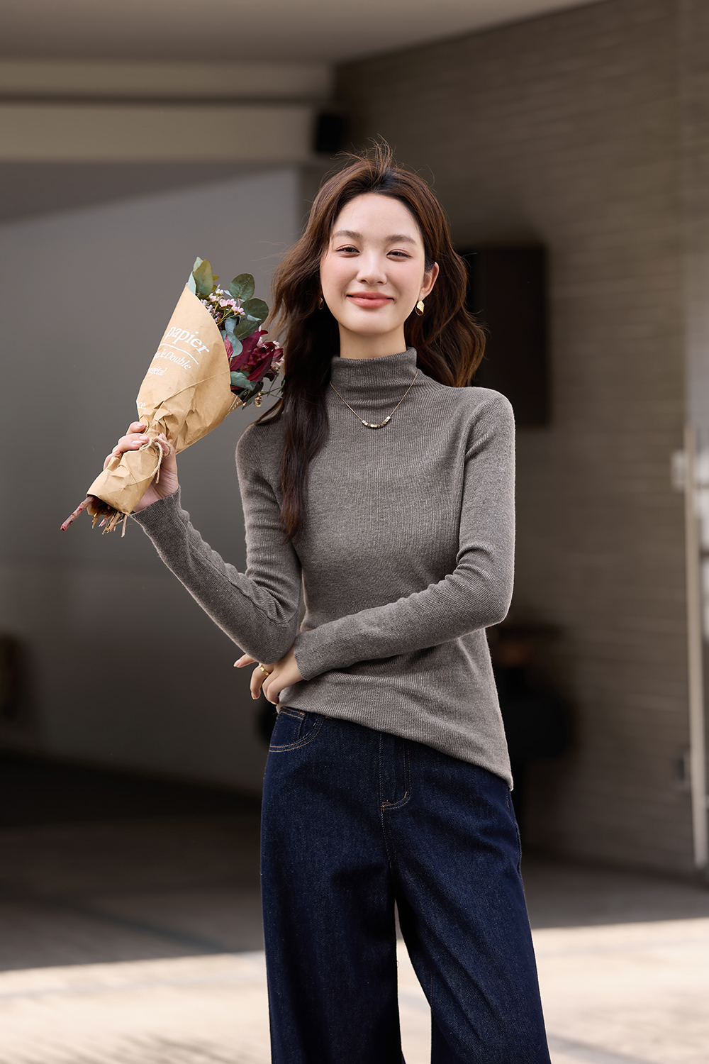 High - necked Thermal knitted sweater