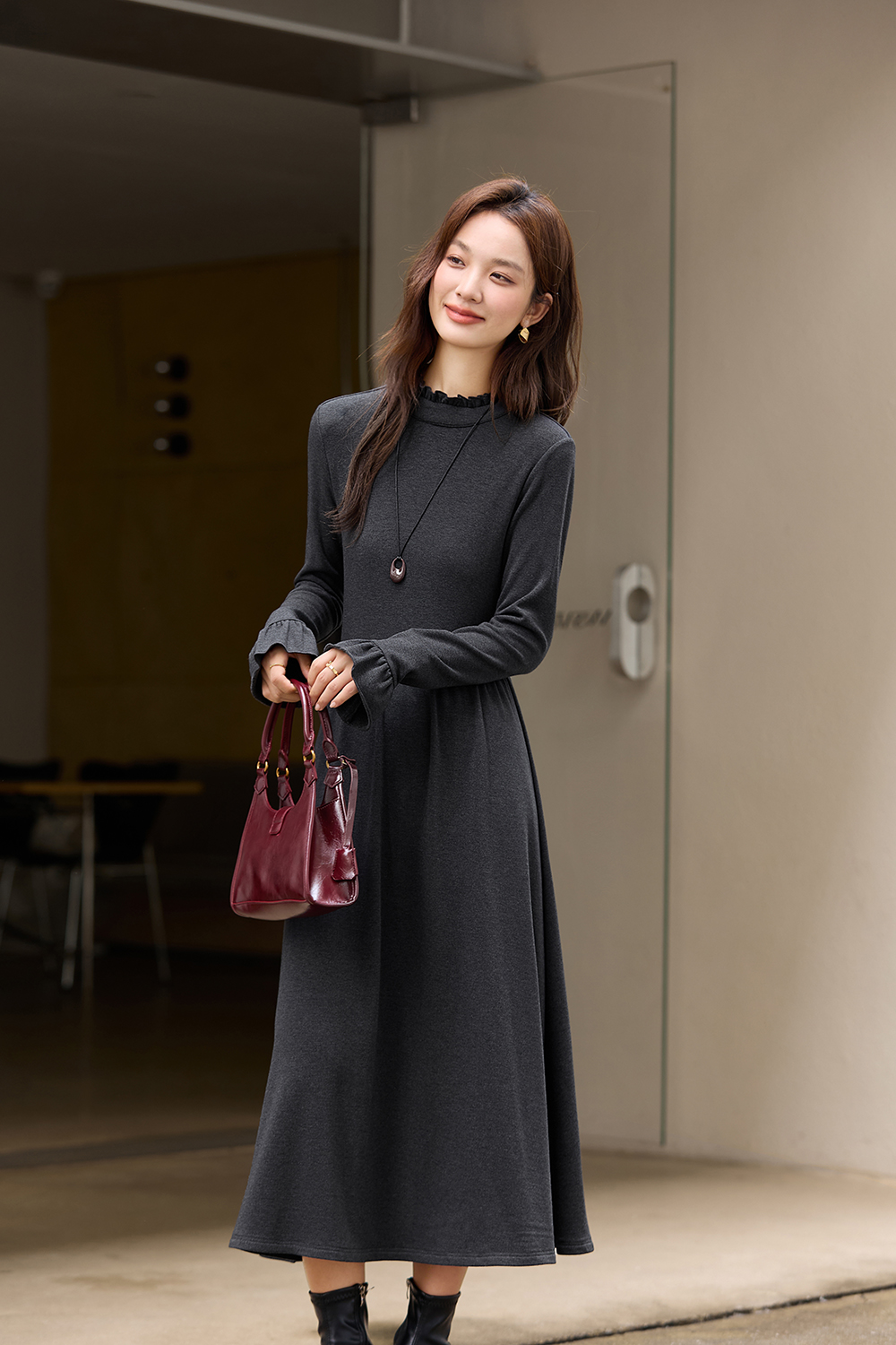 Half-high Neck Knit Dress