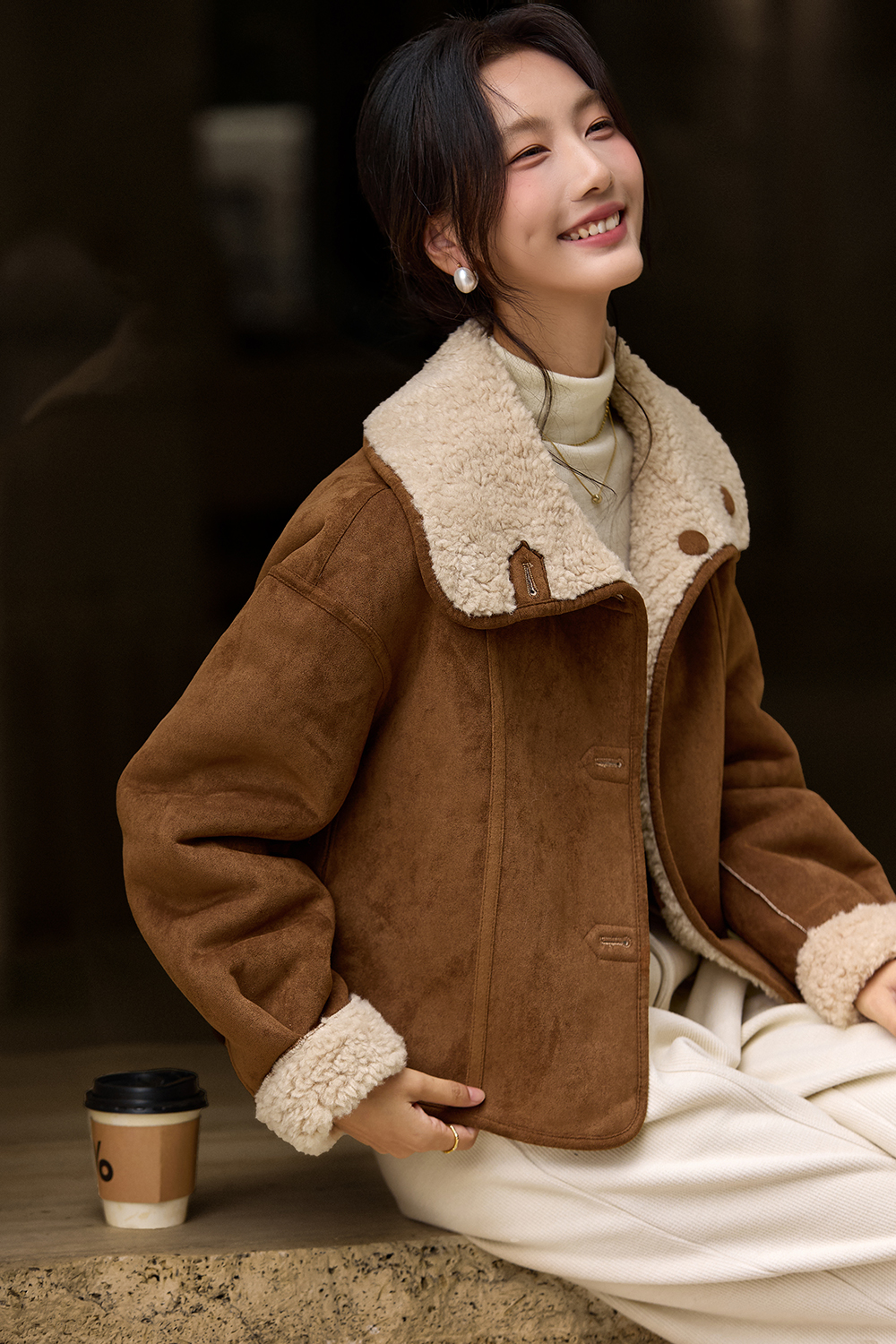 Coffee-colored shearling lapel coat