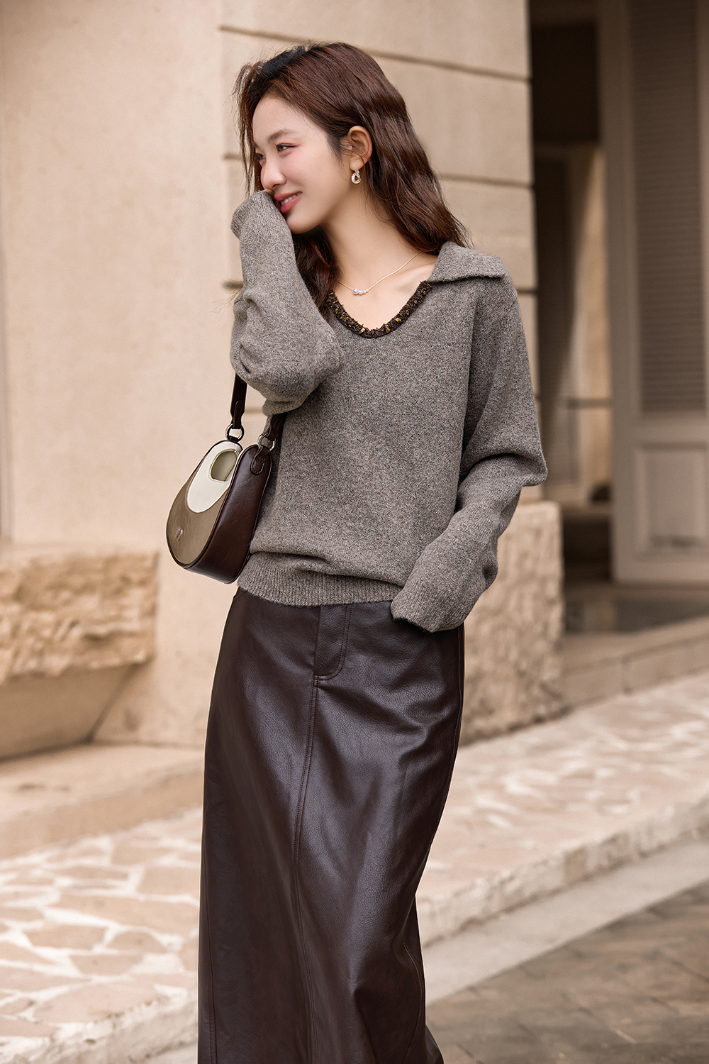 Grey coffee V-neck lapel sweater