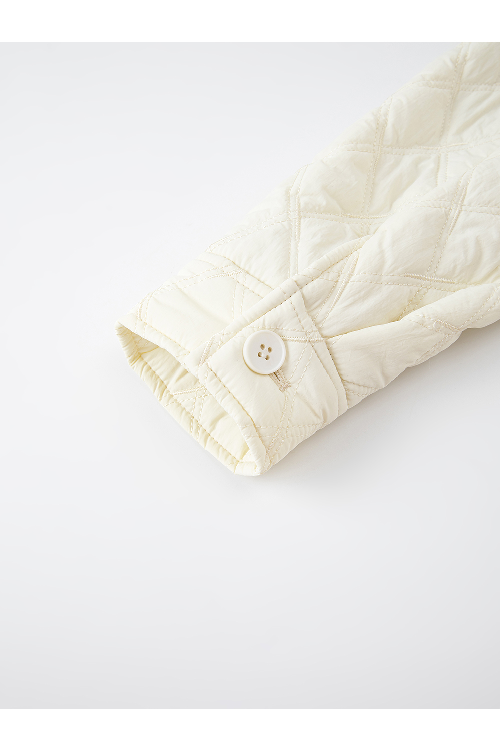 Color-Block Lapel Argyle Puffer Jacket